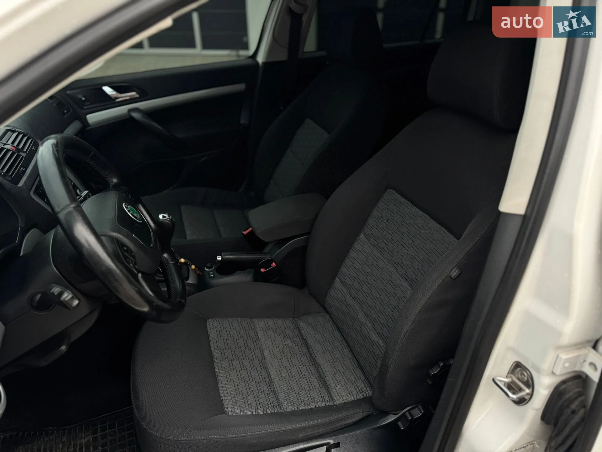 2012 Skoda Octavia - мініатюра 17