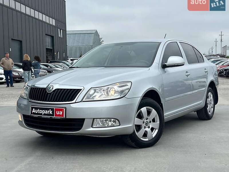 Лифтбек Skoda Octavia 2011 в Львове
