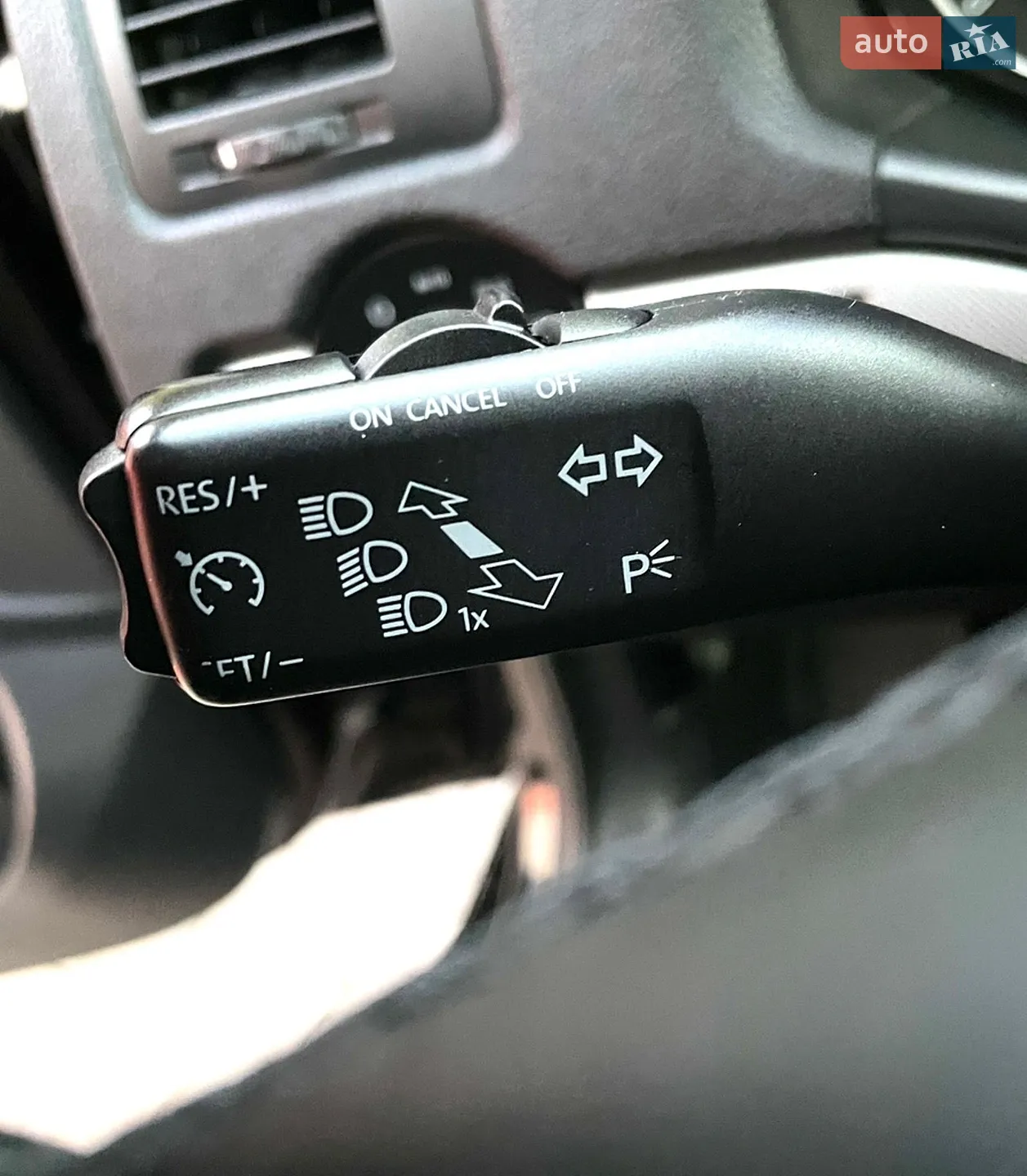 2013 Skoda Octavia - мініатюра 103