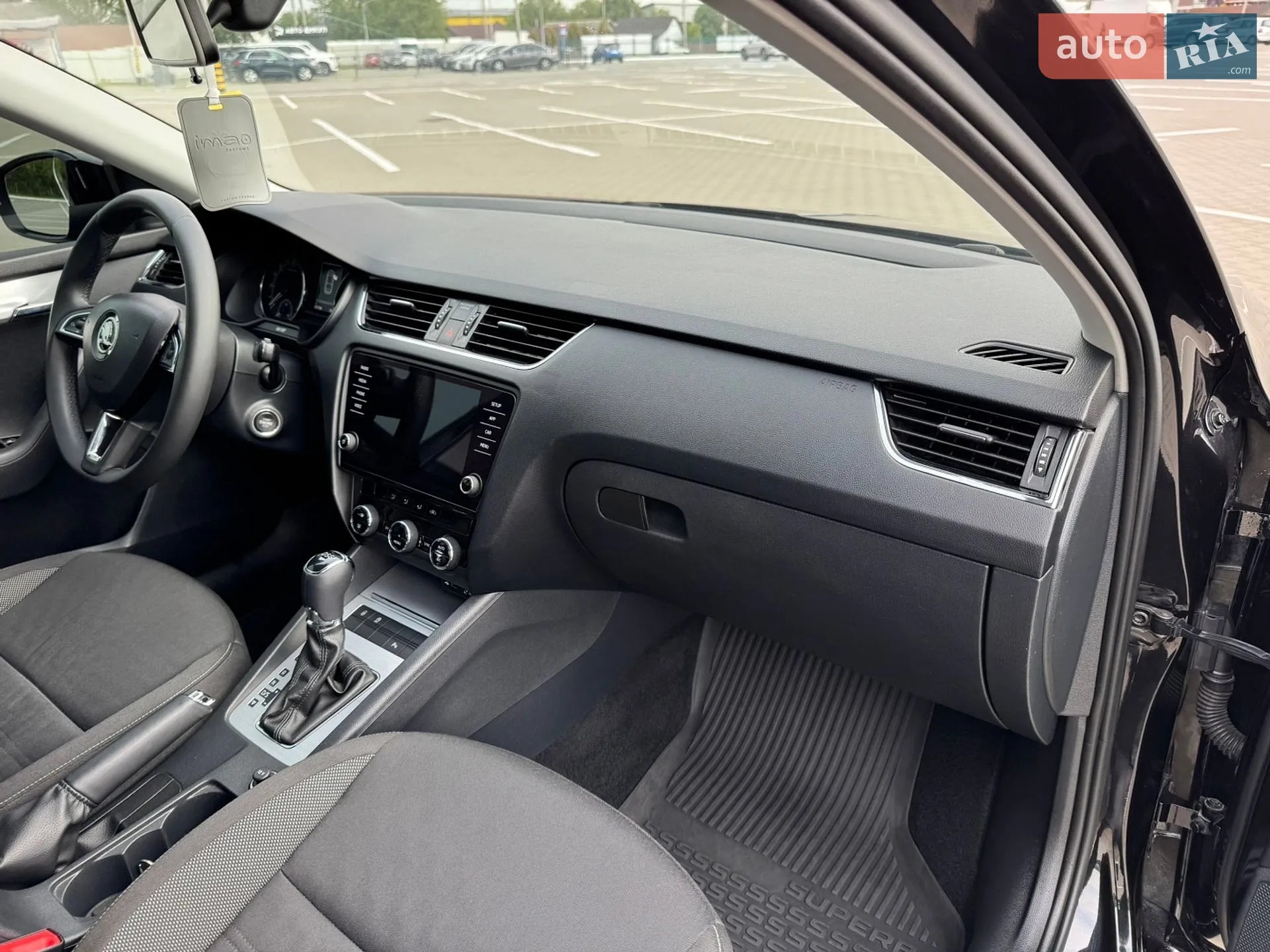 2017 Skoda Octavia - мініатюра 24