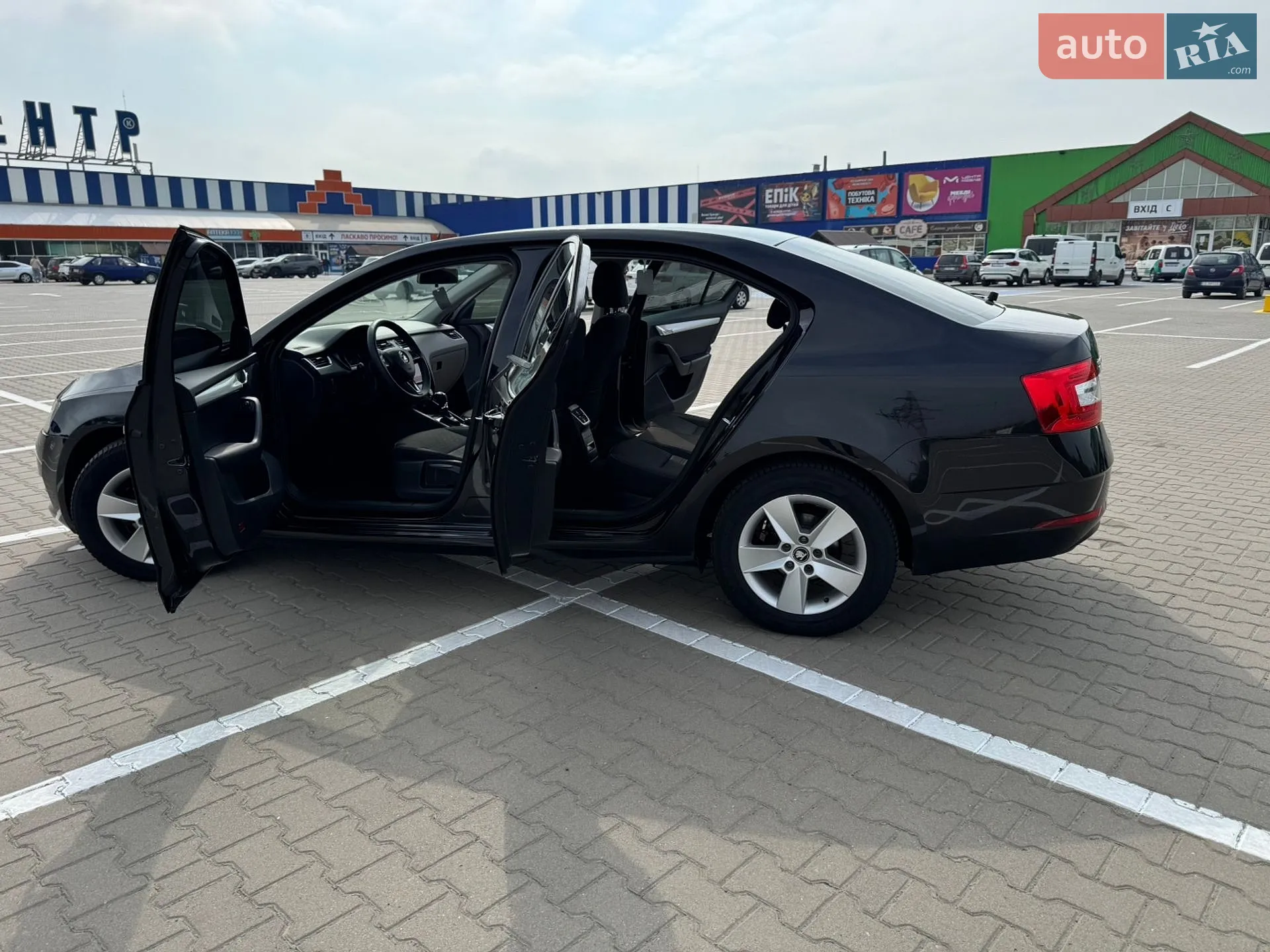 2017 Skoda Octavia - мініатюра 36
