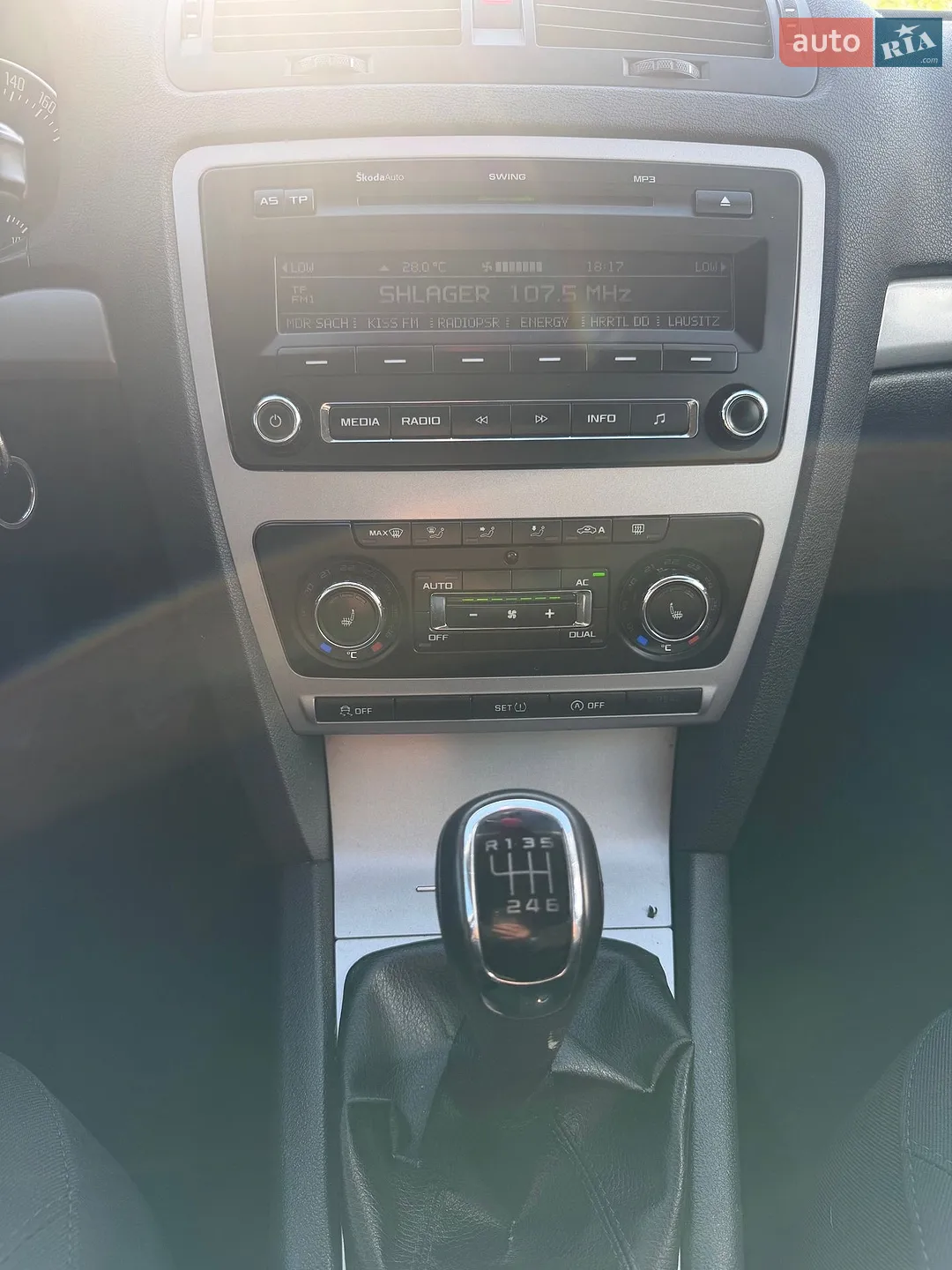 2012 Skoda Octavia - мініатюра 35