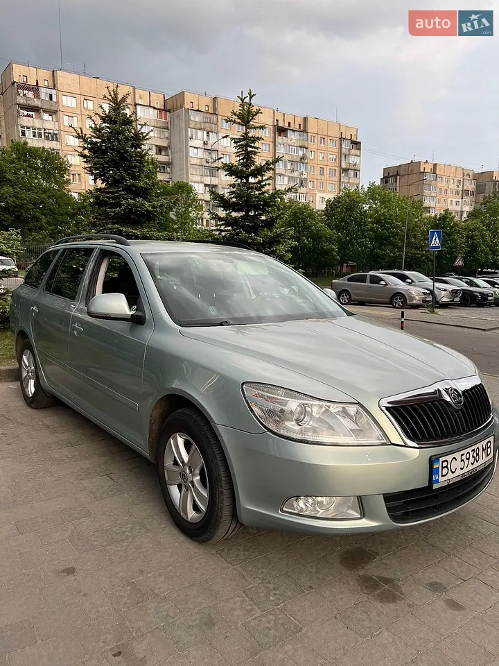 2011 Skoda Octavia - мініатюра 15
