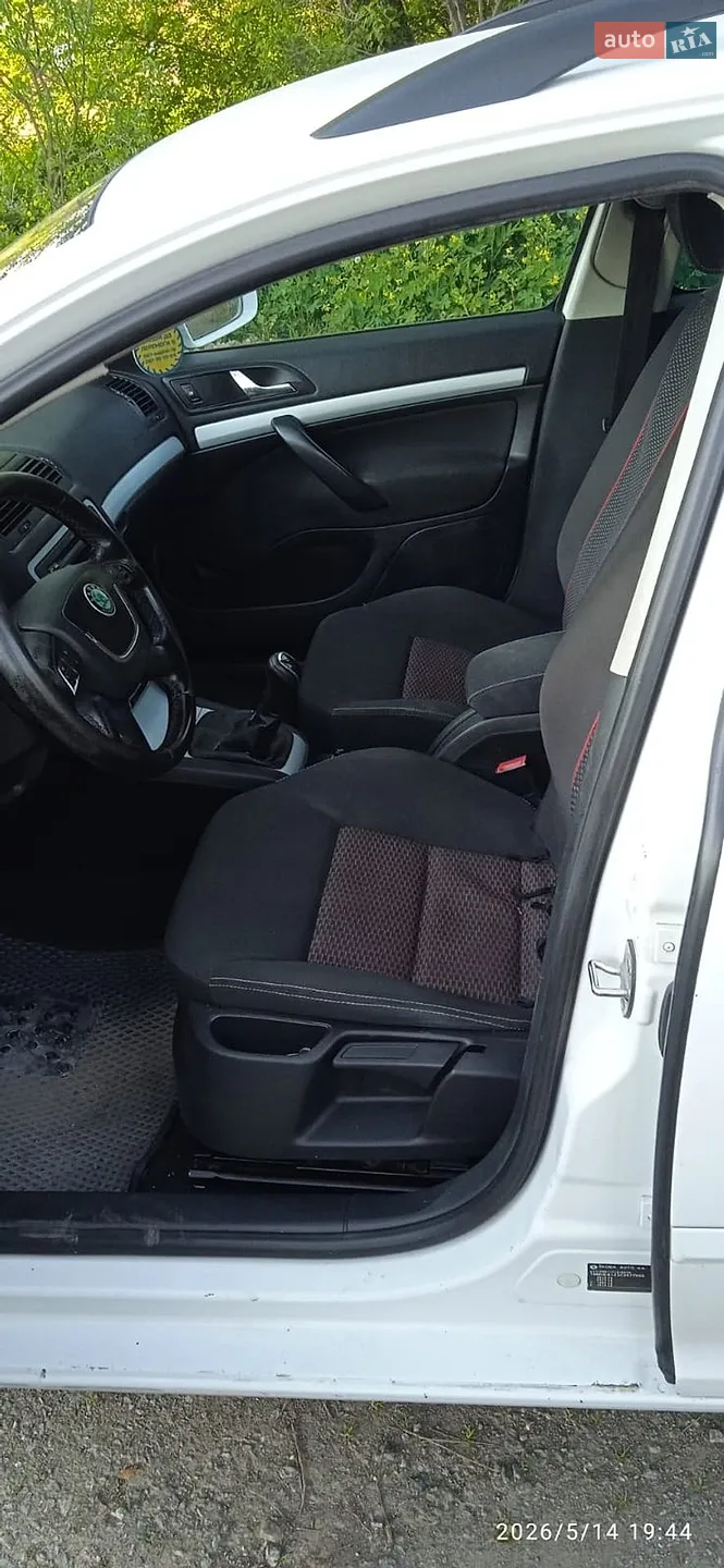 2011 Skoda Octavia - мініатюра 4