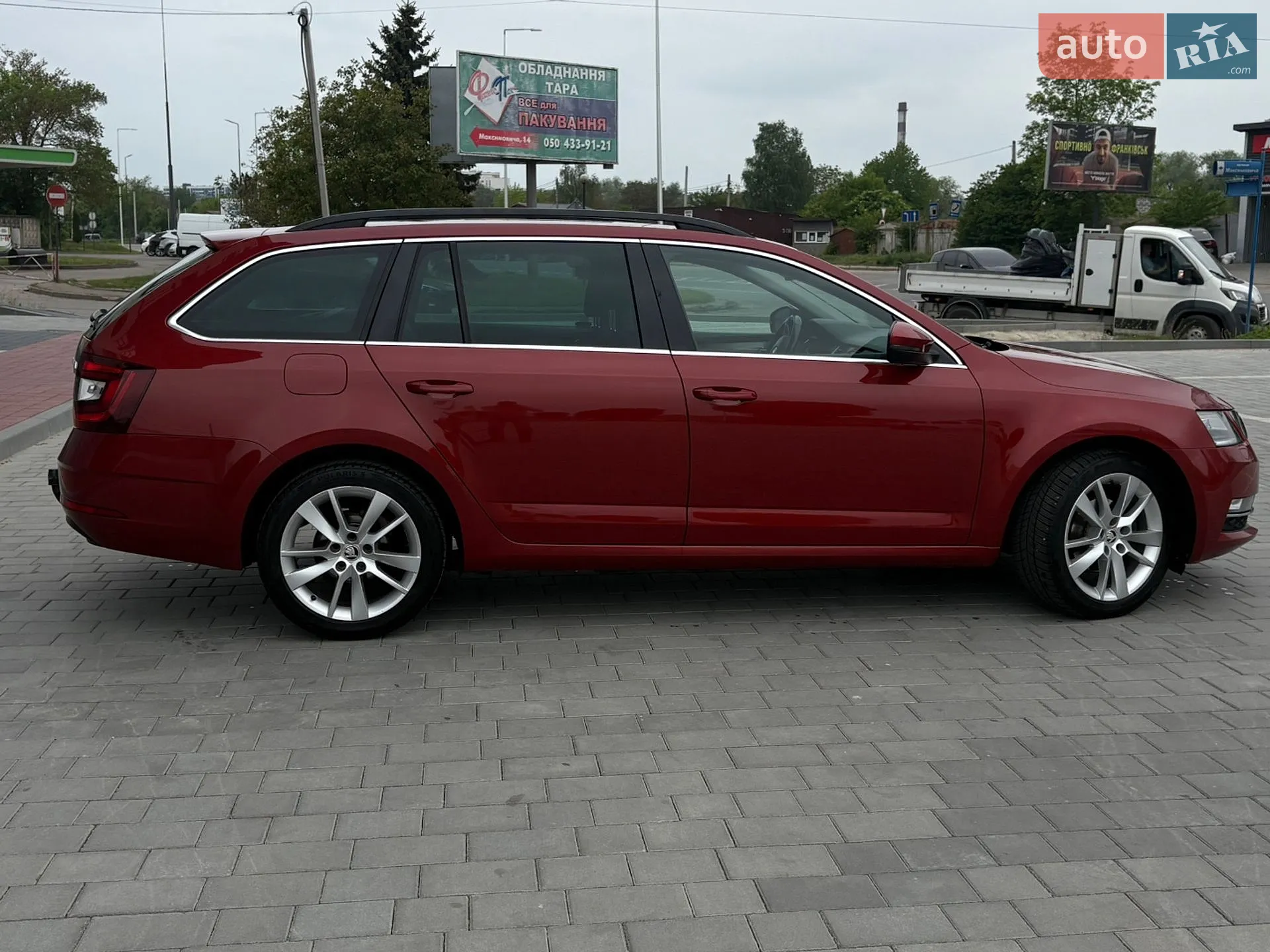 2017 Skoda Octavia - мініатюра 10