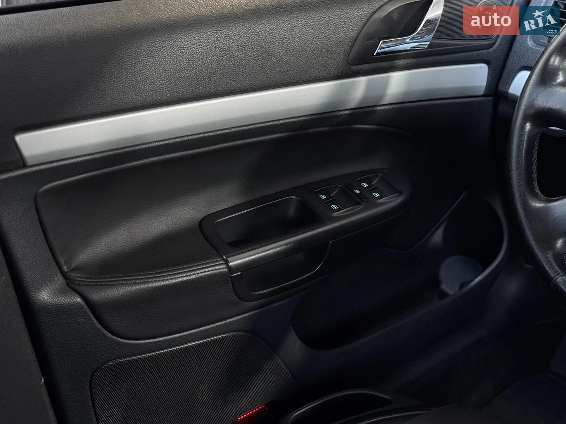 2010 Skoda Octavia - мініатюра 24
