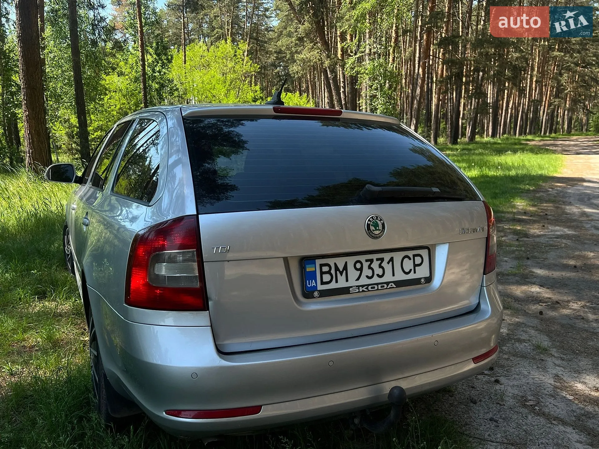 2010 Skoda Octavia - мініатюра 3