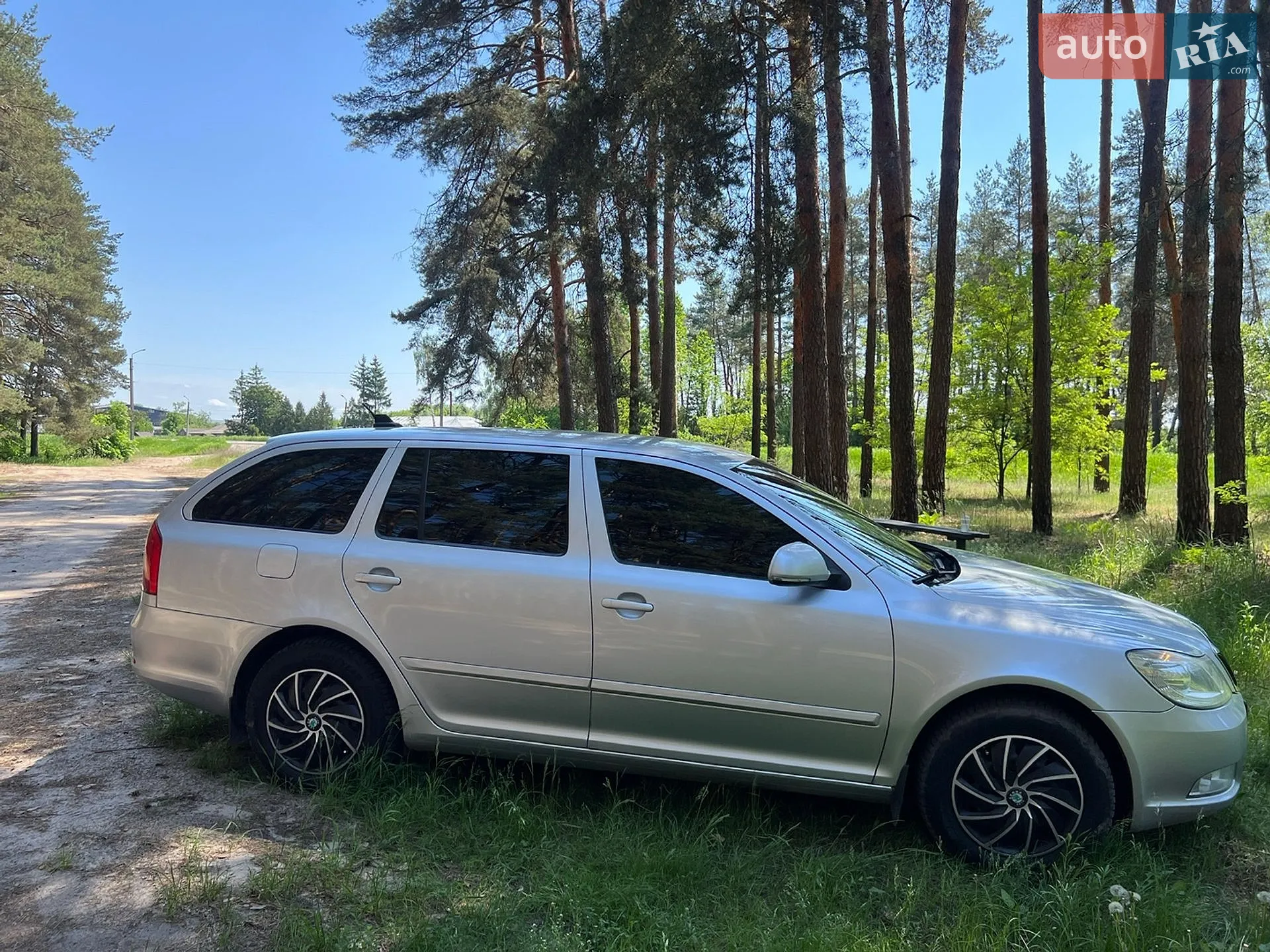 2010 Skoda Octavia - мініатюра 4