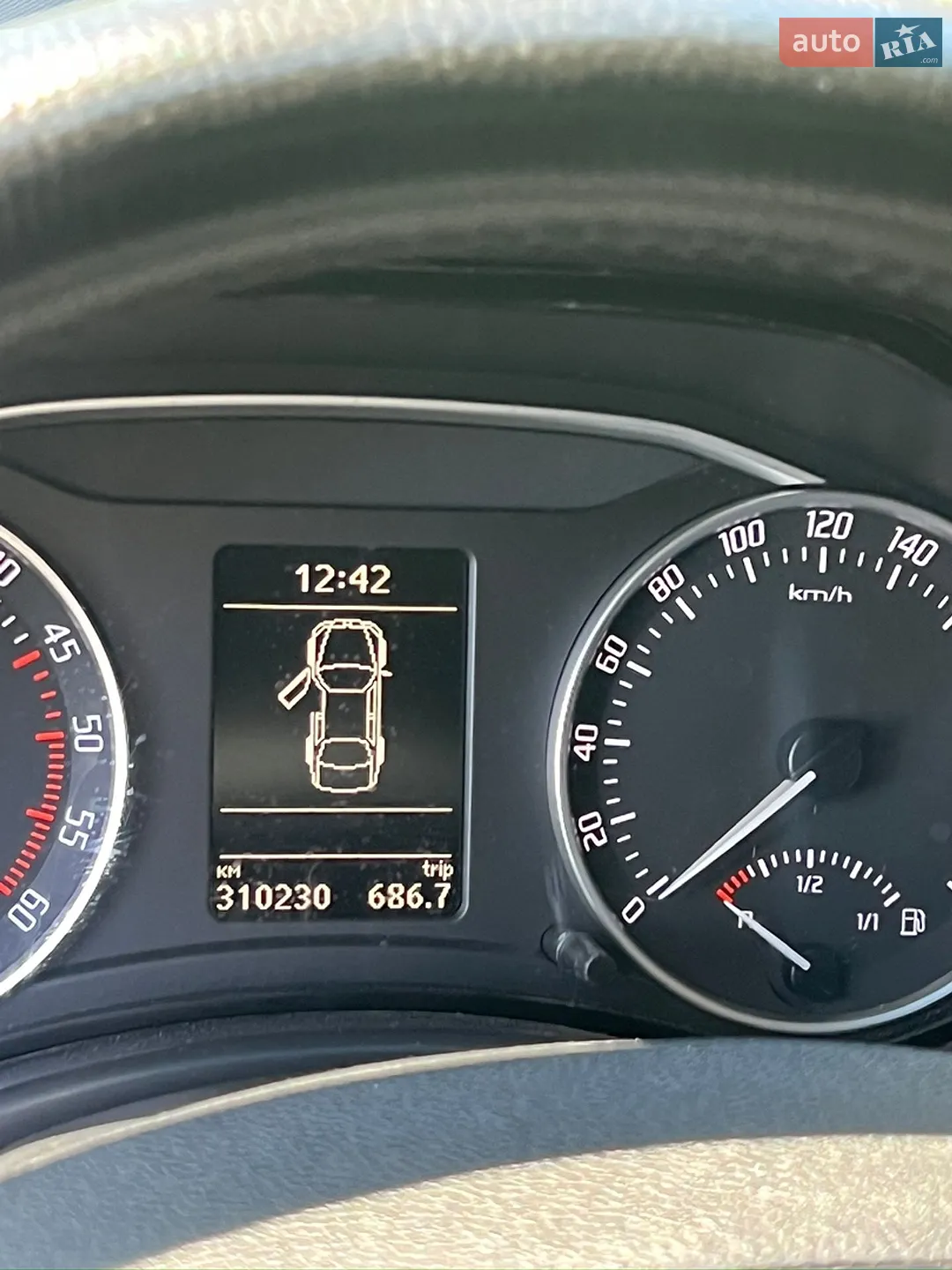 2010 Skoda Octavia - мініатюра 8