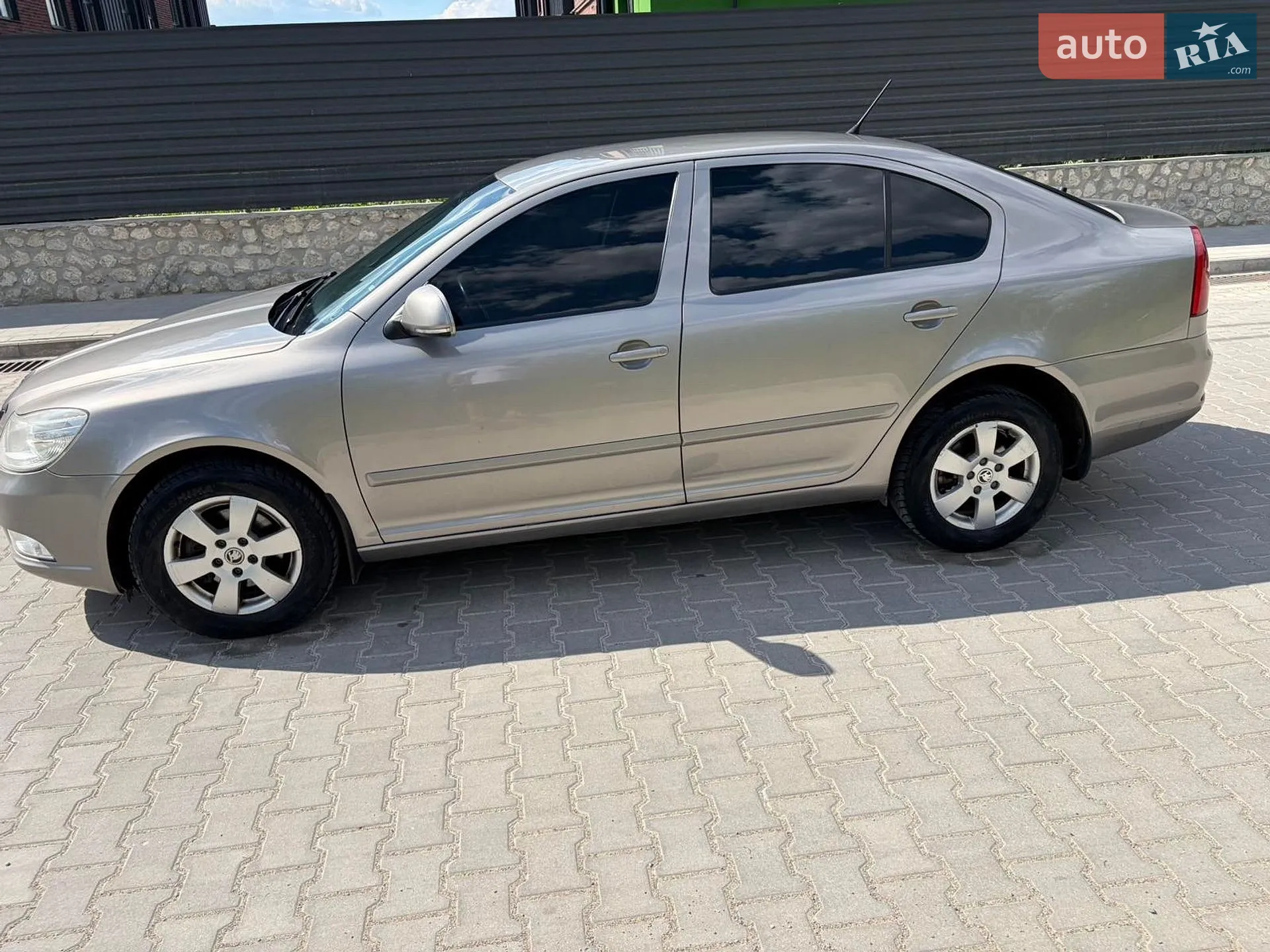 2011 Skoda Octavia - мініатюра 4