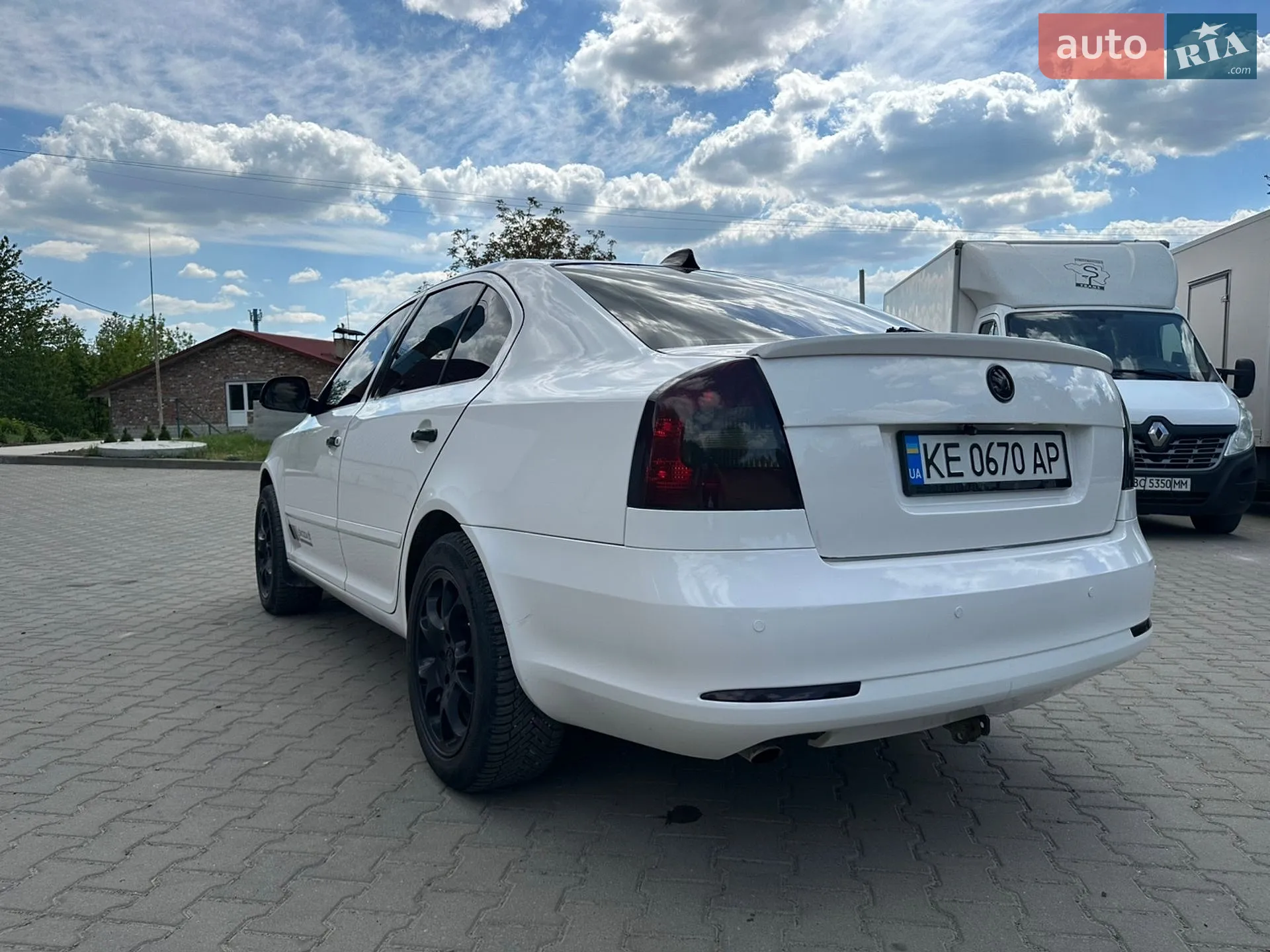 2011 Skoda Octavia - мініатюра 9