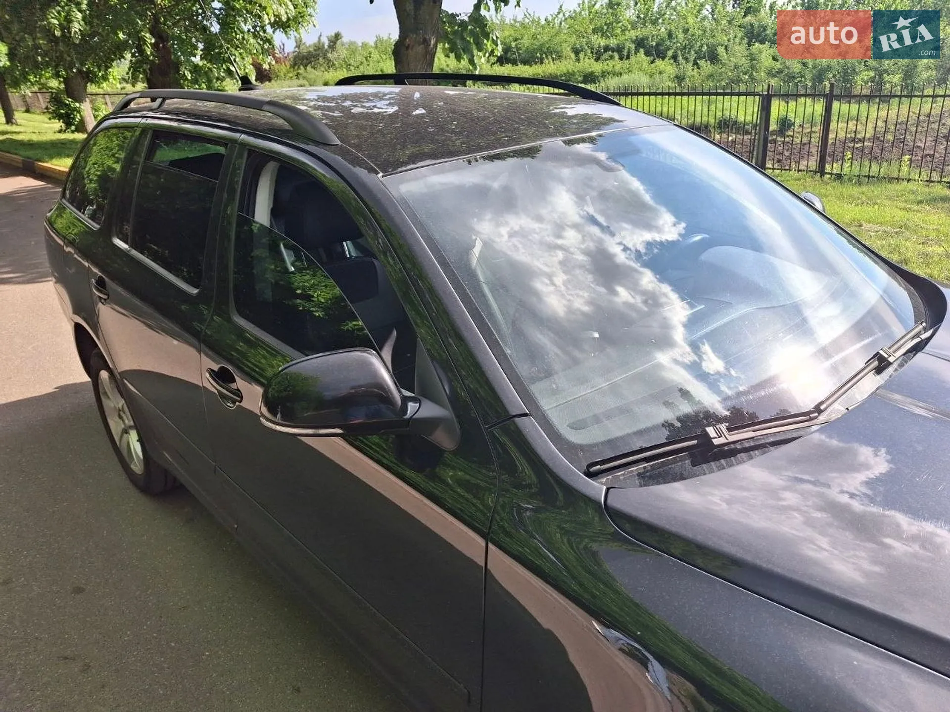 2010 Skoda Octavia - мініатюра 8