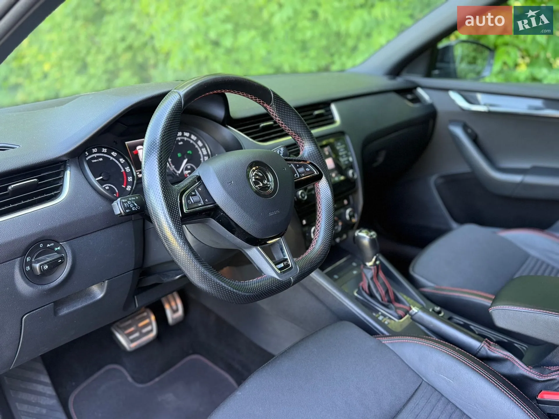 2016 Skoda Octavia - мініатюра 19