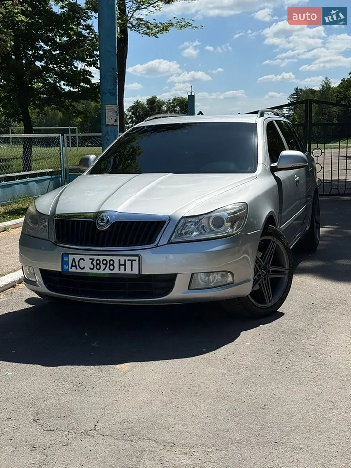 2010 Skoda Octavia - мініатюра 27