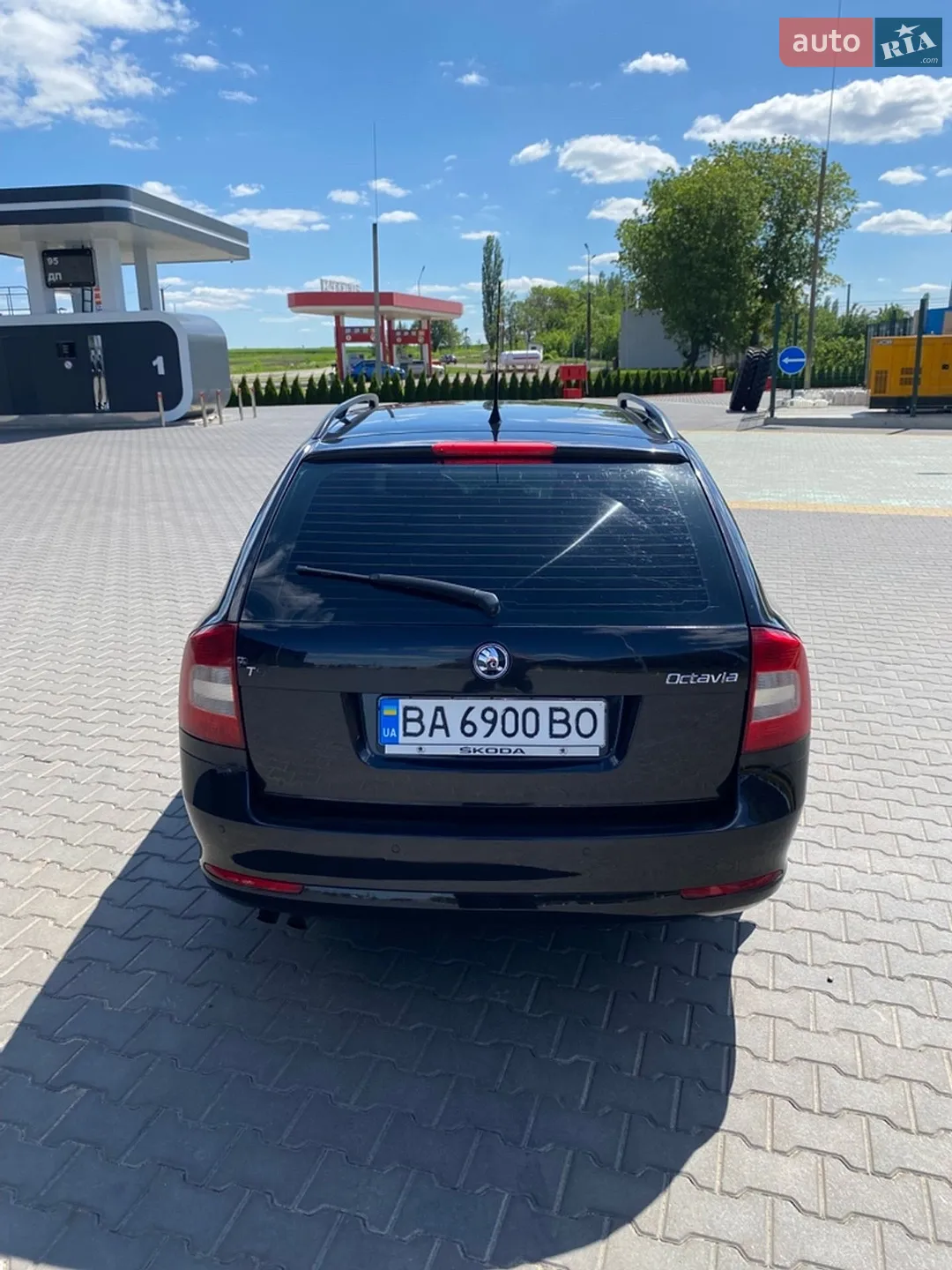 2010 Skoda Octavia - мініатюра 6