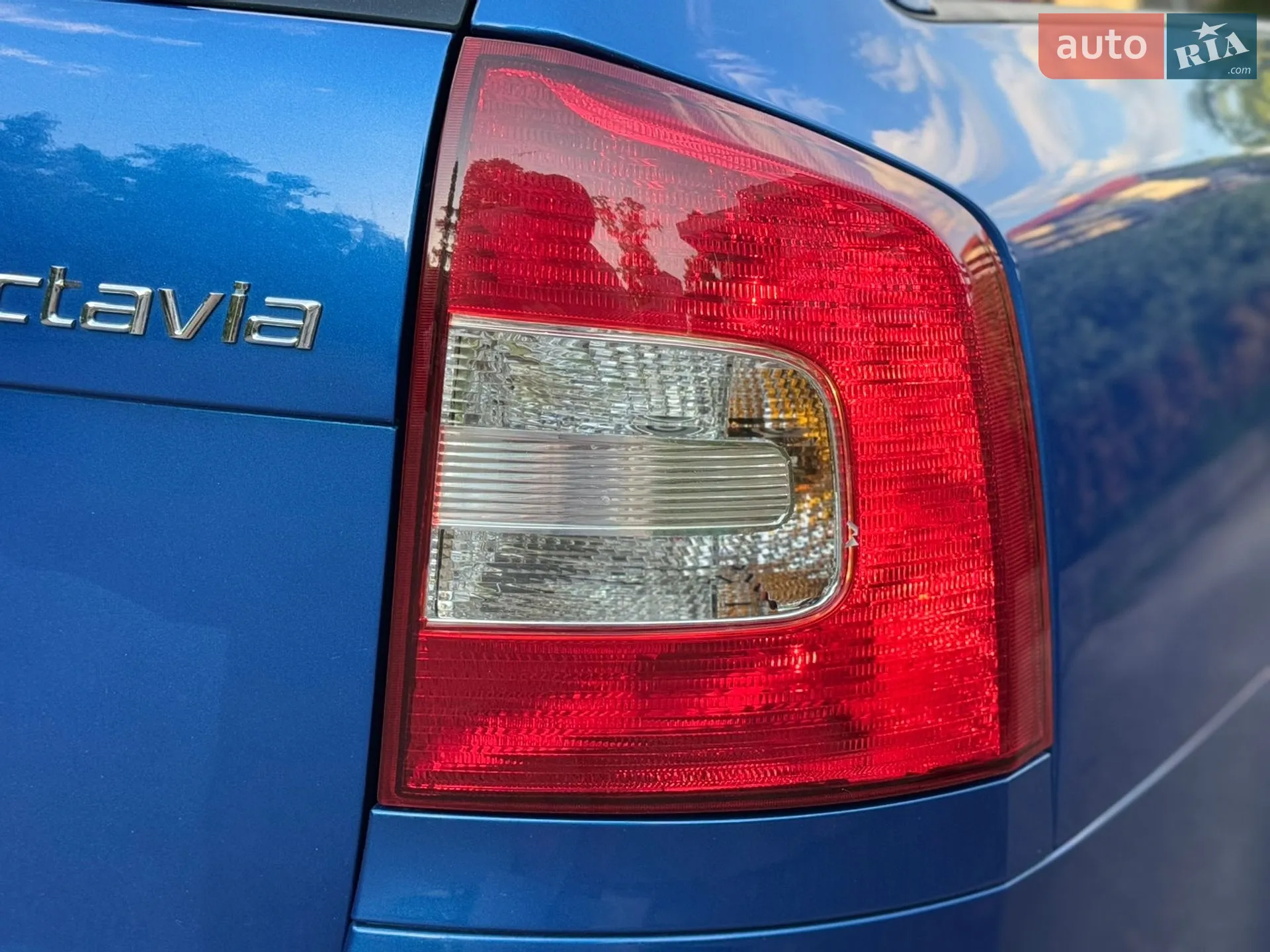 2010 Skoda Octavia - мініатюра 39