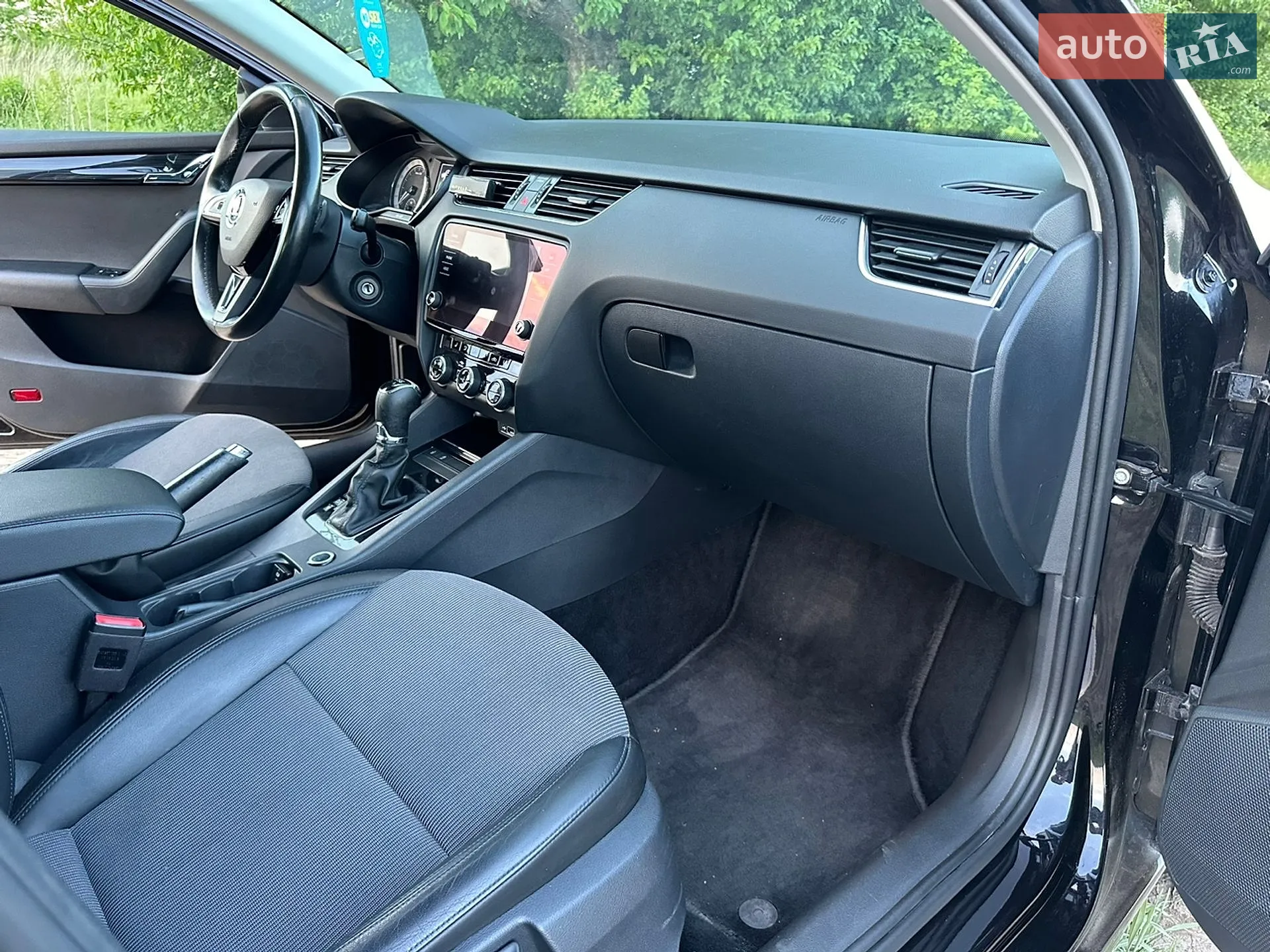 2019 Skoda Octavia - мініатюра 10