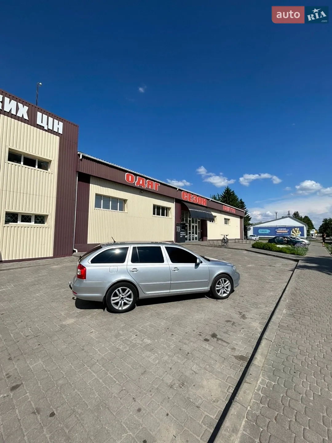 2010 Skoda Octavia - мініатюра 6