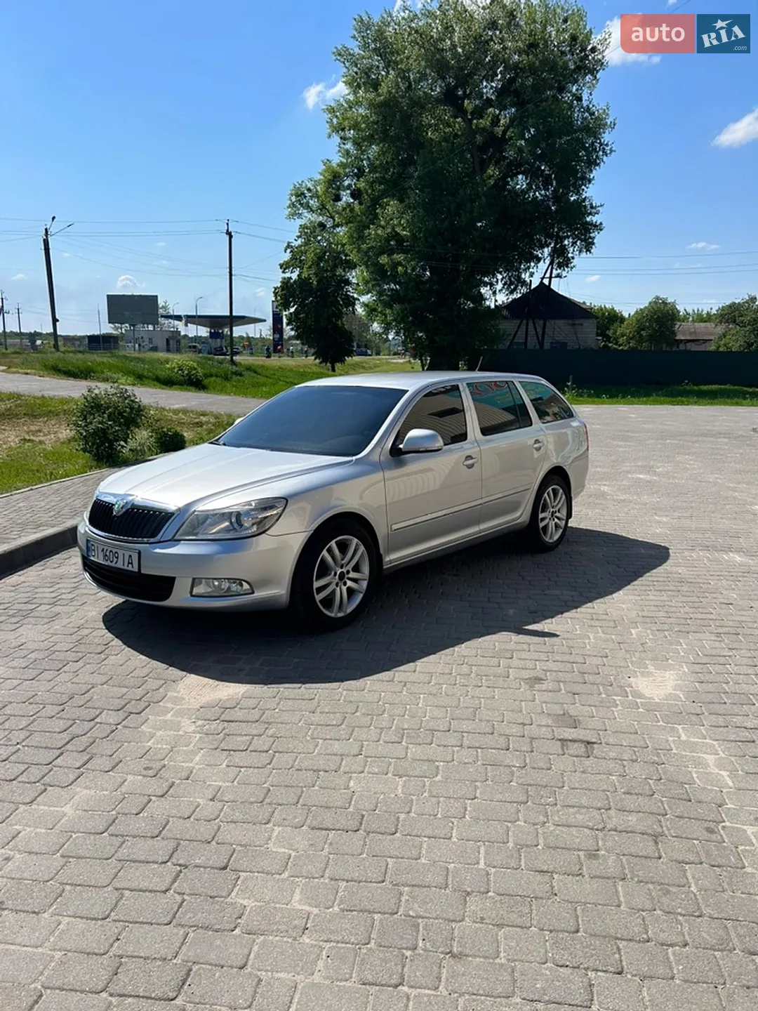 2010 Skoda Octavia - фото 1
