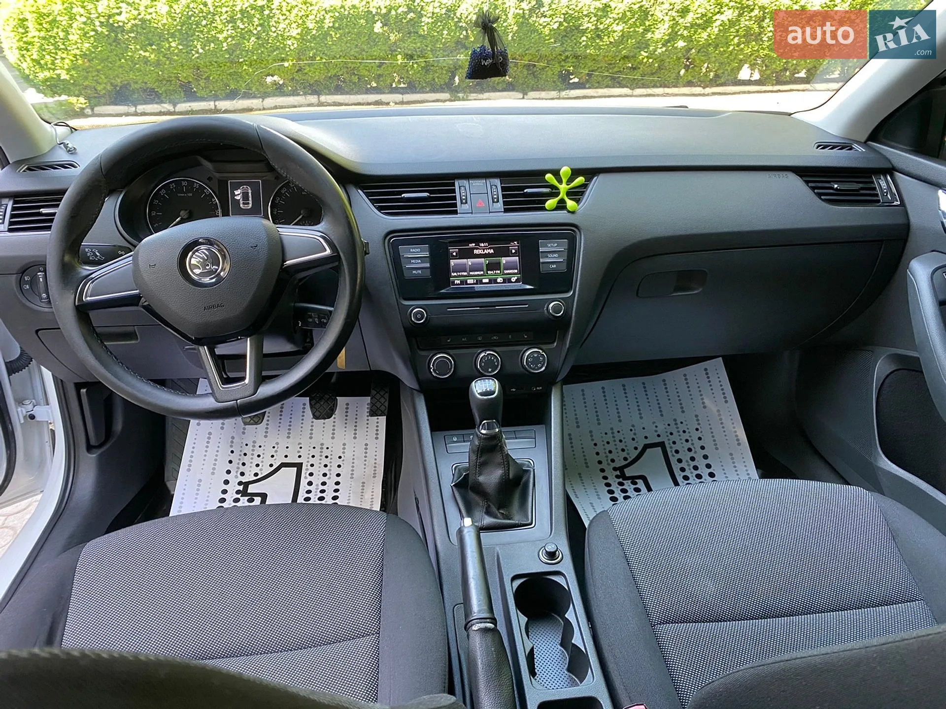 2015 Skoda Octavia - мініатюра 11