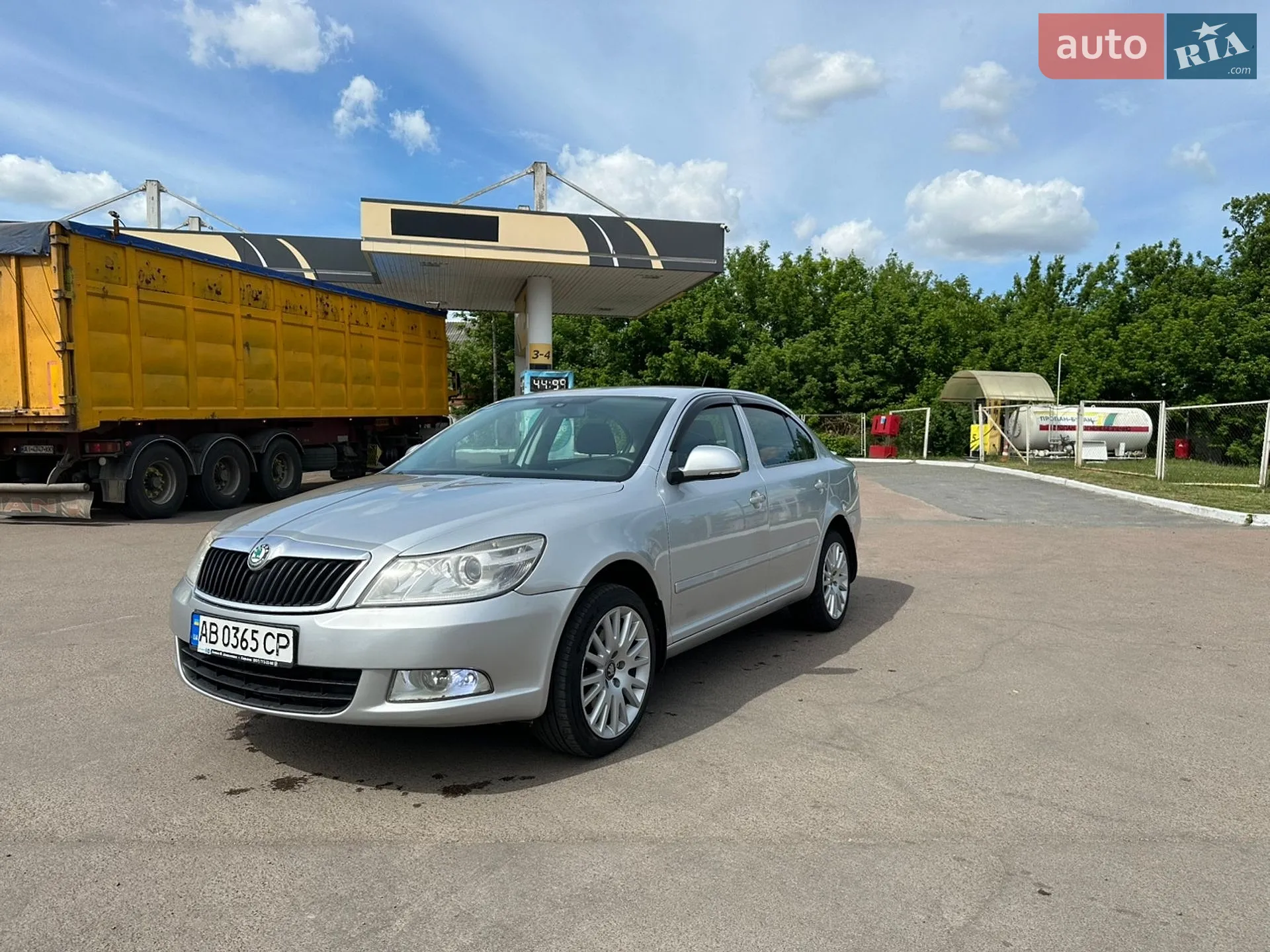 2012 Skoda Octavia - мініатюра 2