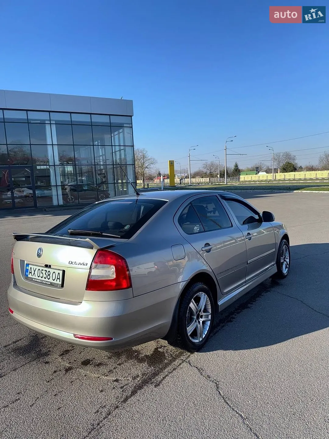 2010 Skoda Octavia - мініатюра 19