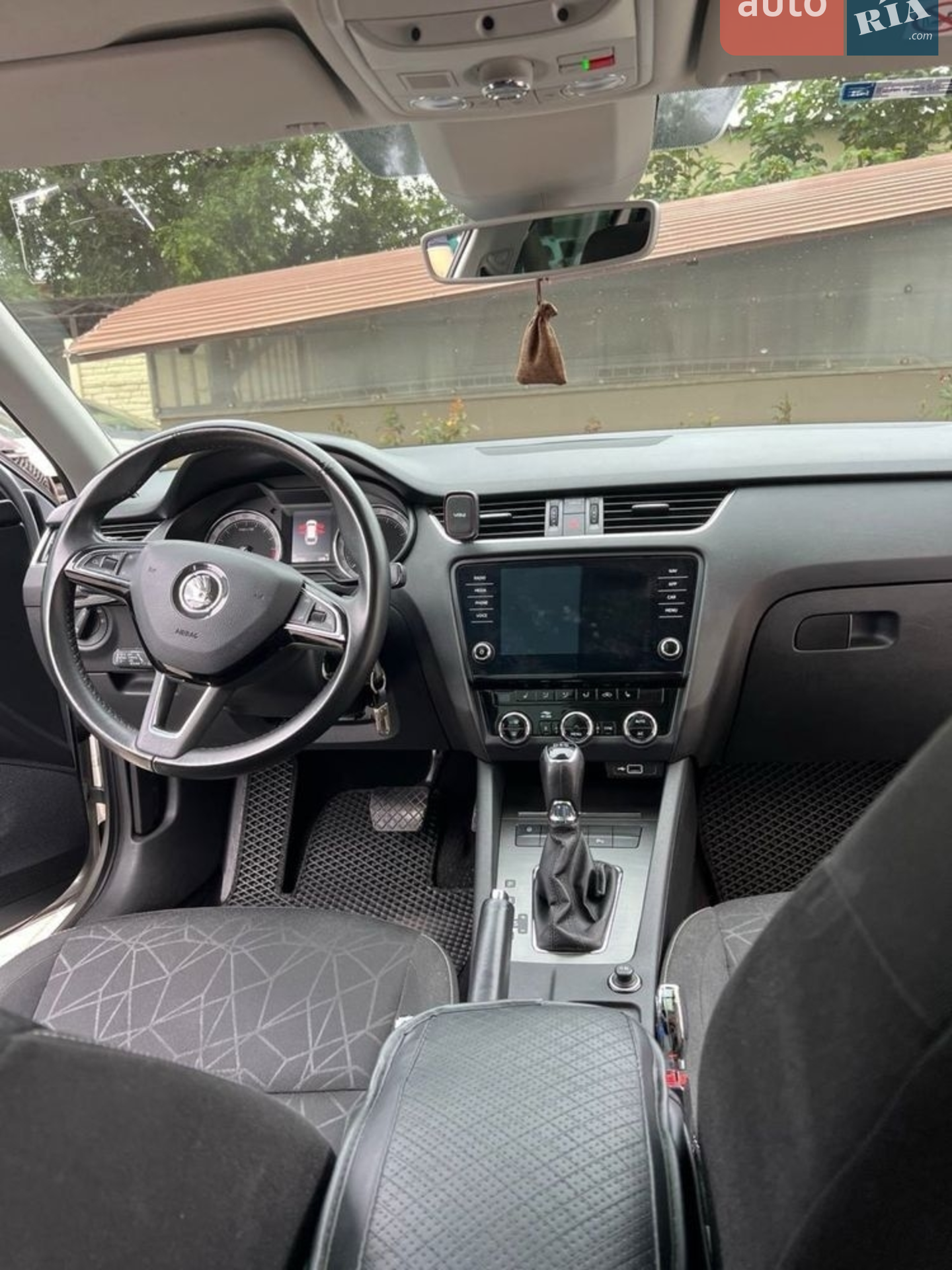 2018 Skoda Octavia - фото 1