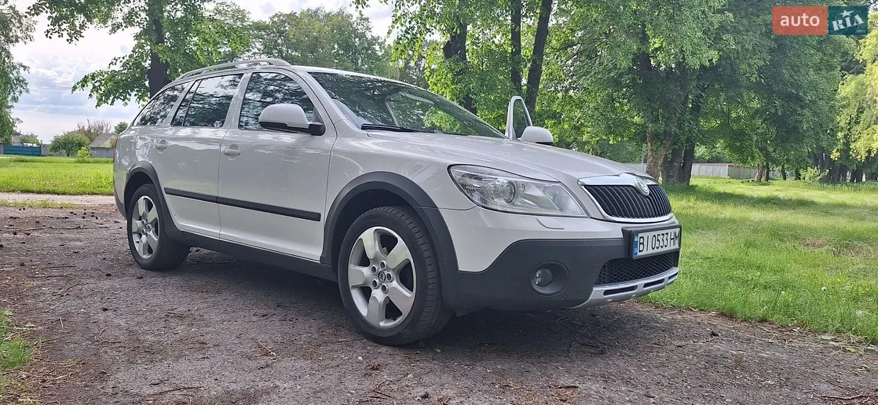 2011 Skoda Octavia - мініатюра 13