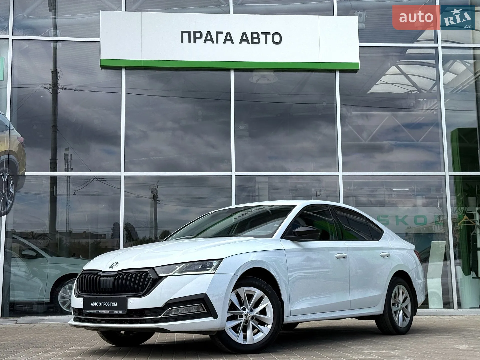 2021 Skoda Octavia - фото 1