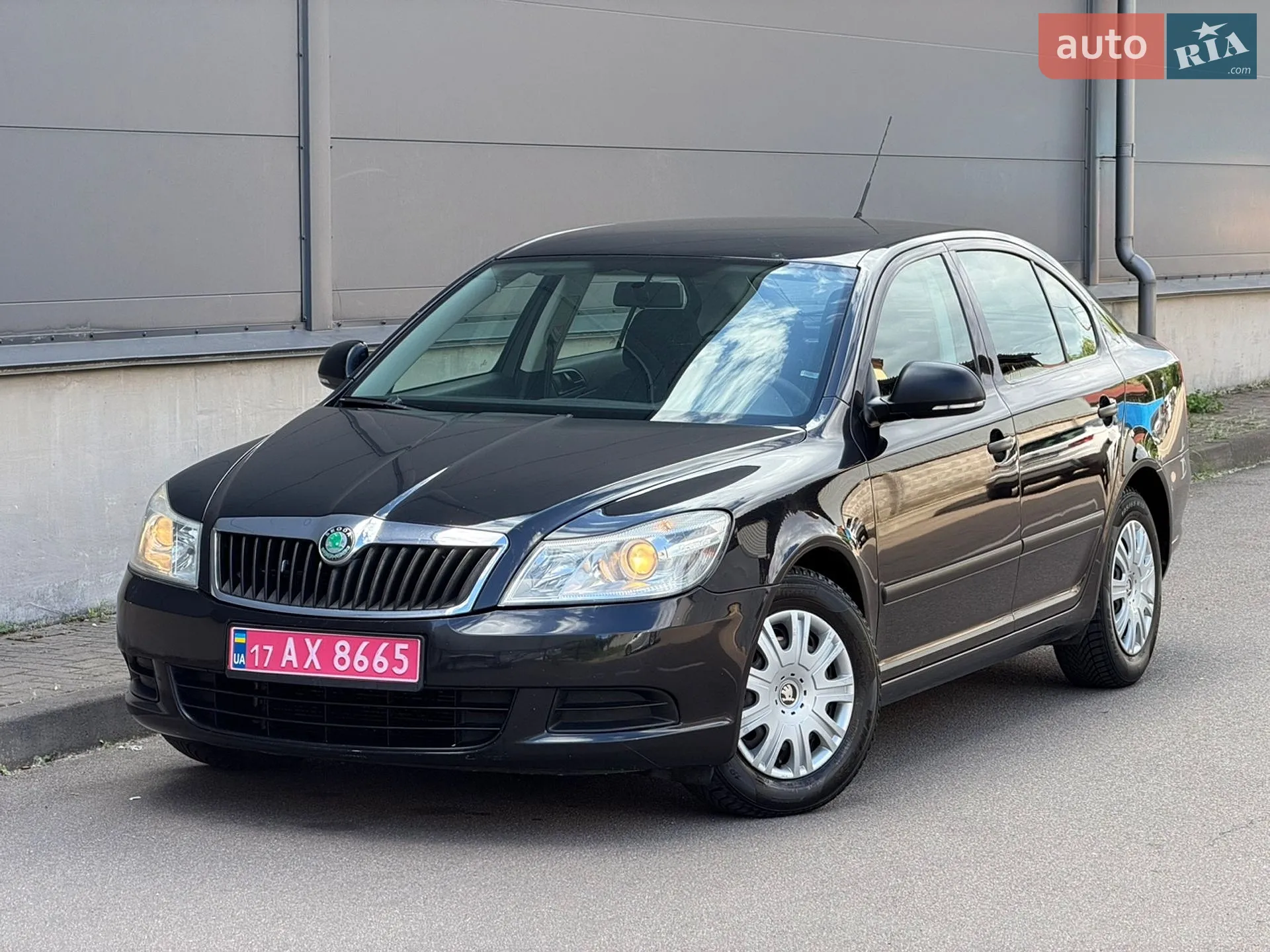 2010 Skoda Octavia - мініатюра 19