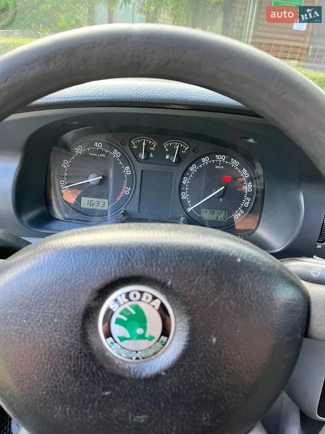 Skoda Octavia 2004 VIN TMBJK01U34B009575 фото оголошення 3 з 13