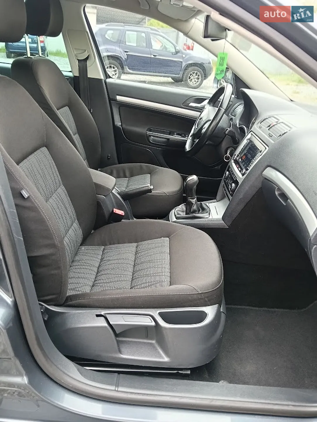 2011 Skoda Octavia - мініатюра 12