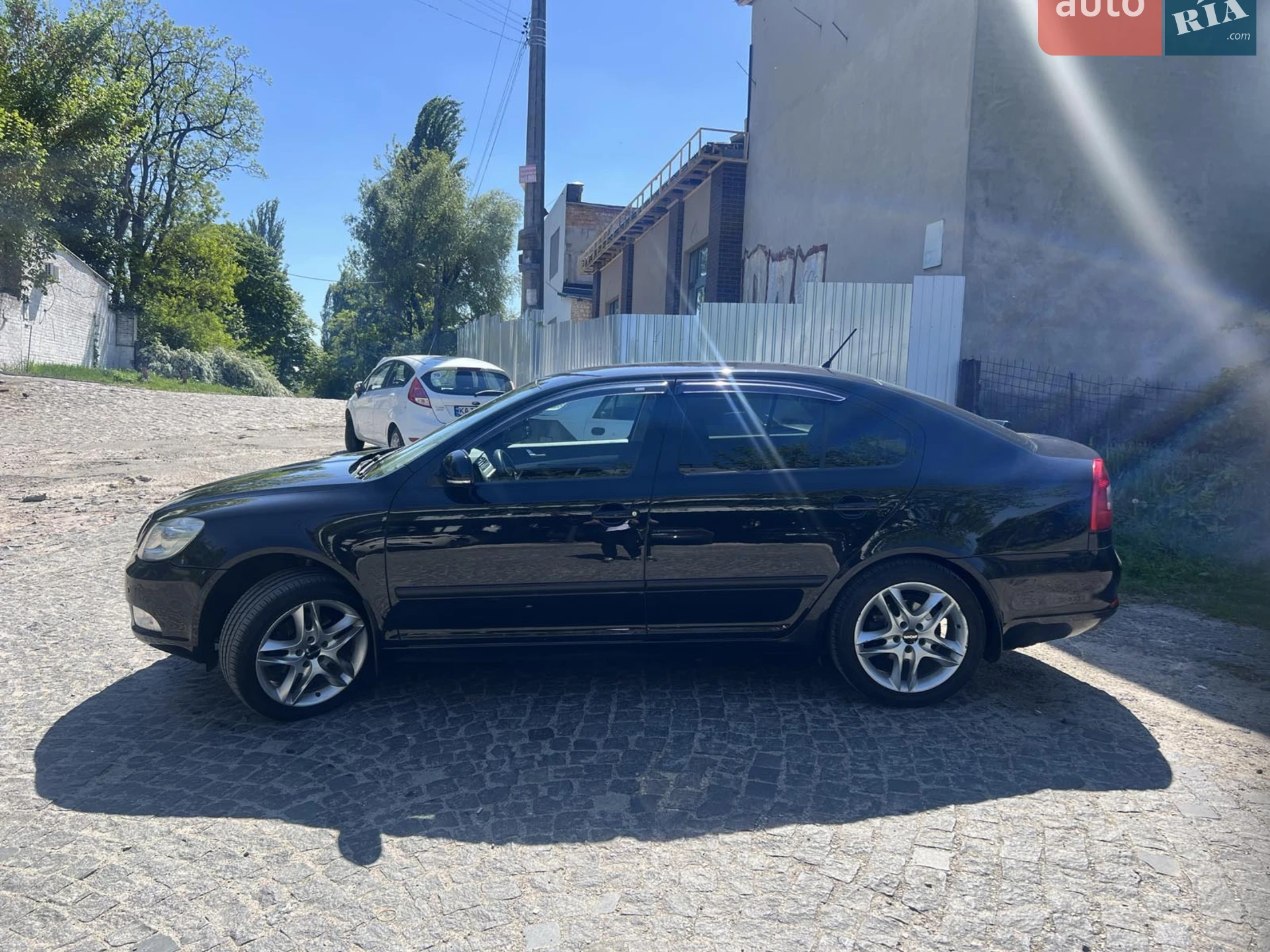 2011 Skoda Octavia - мініатюра 8