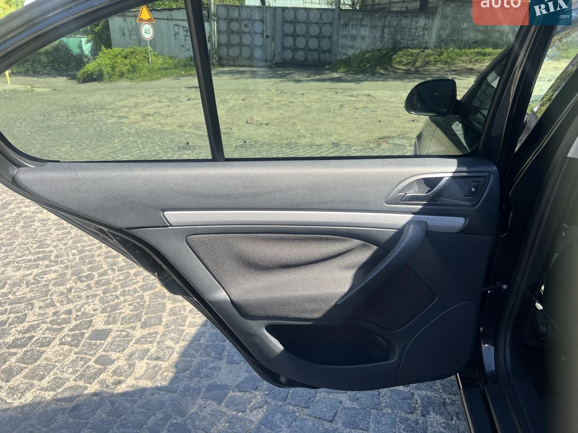 2011 Skoda Octavia - мініатюра 16