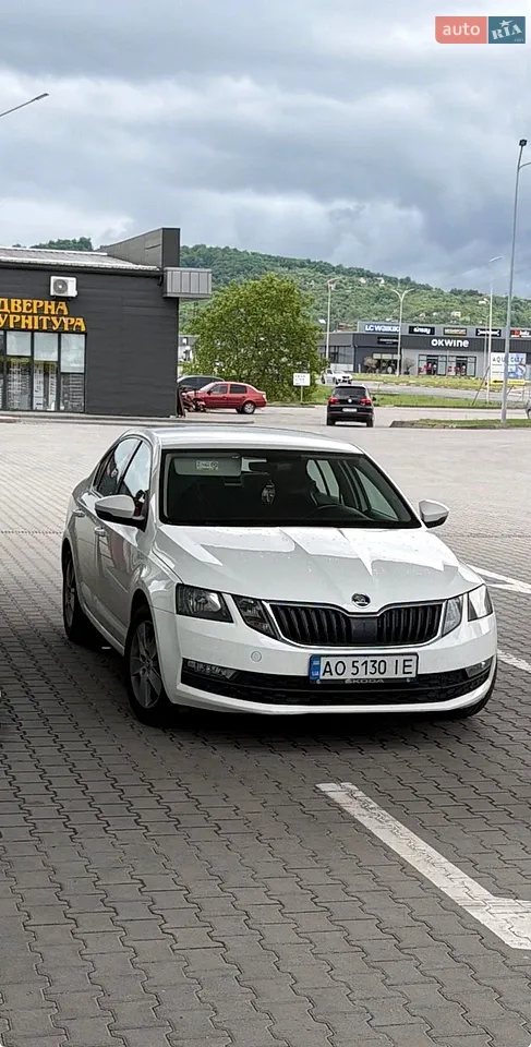 2017 Skoda Octavia - мініатюра 16