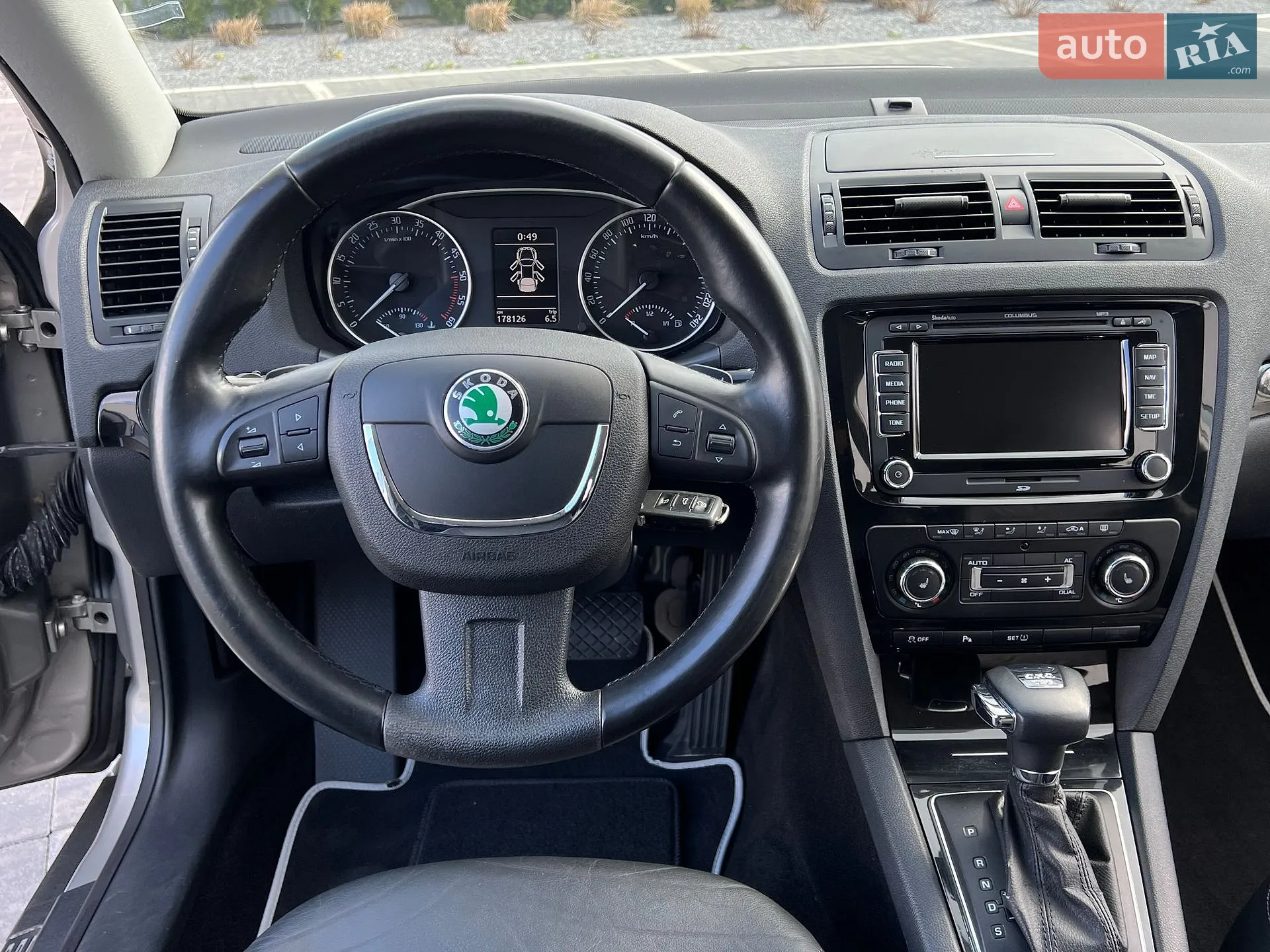 2011 Skoda Octavia - мініатюра 71