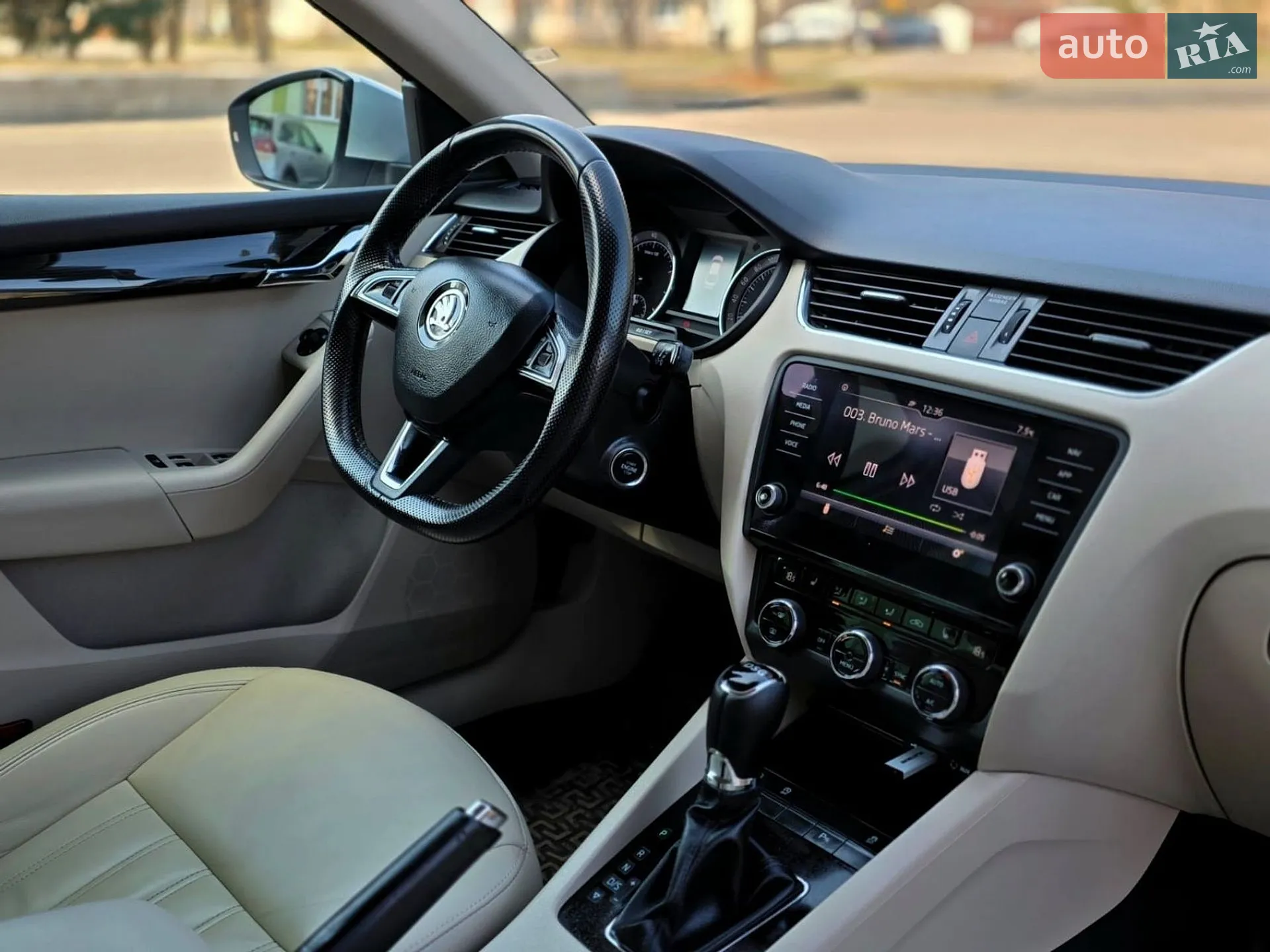 2017 Skoda Octavia - мініатюра 45