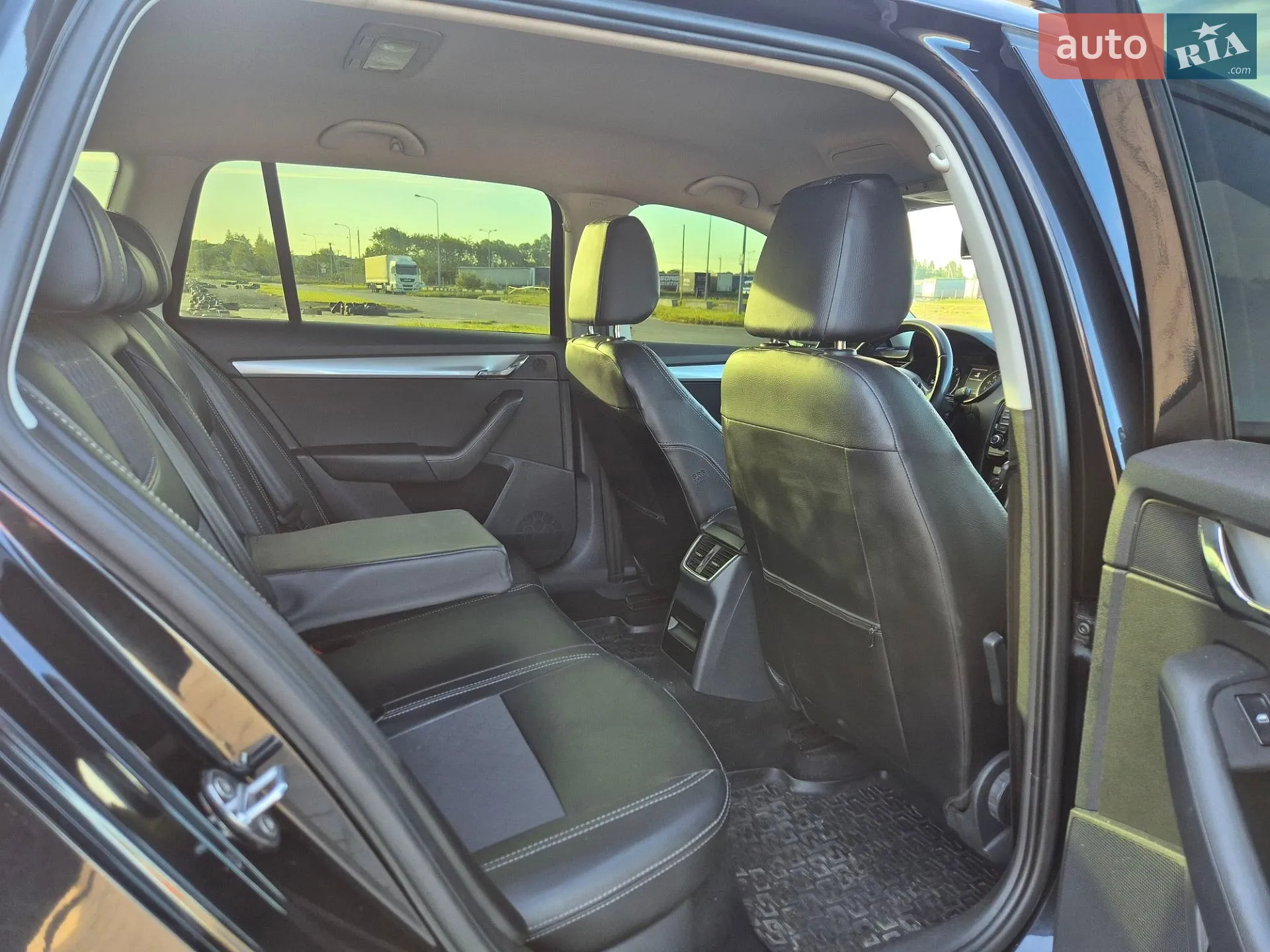 2014 Skoda Octavia - мініатюра 26