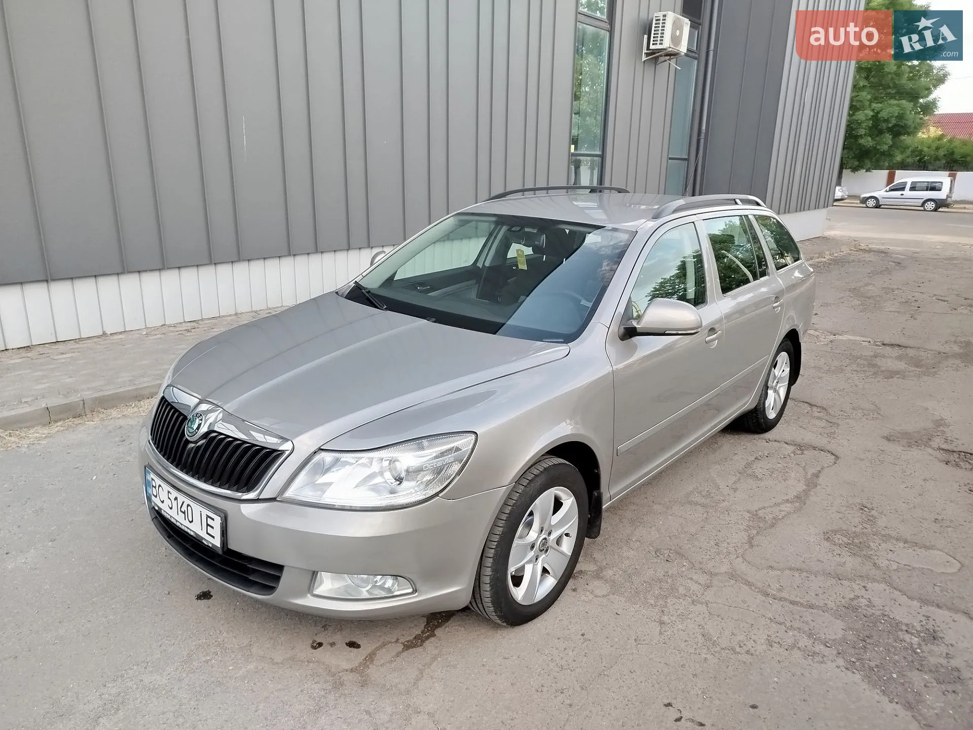 2010 Skoda Octavia - мініатюра 7
