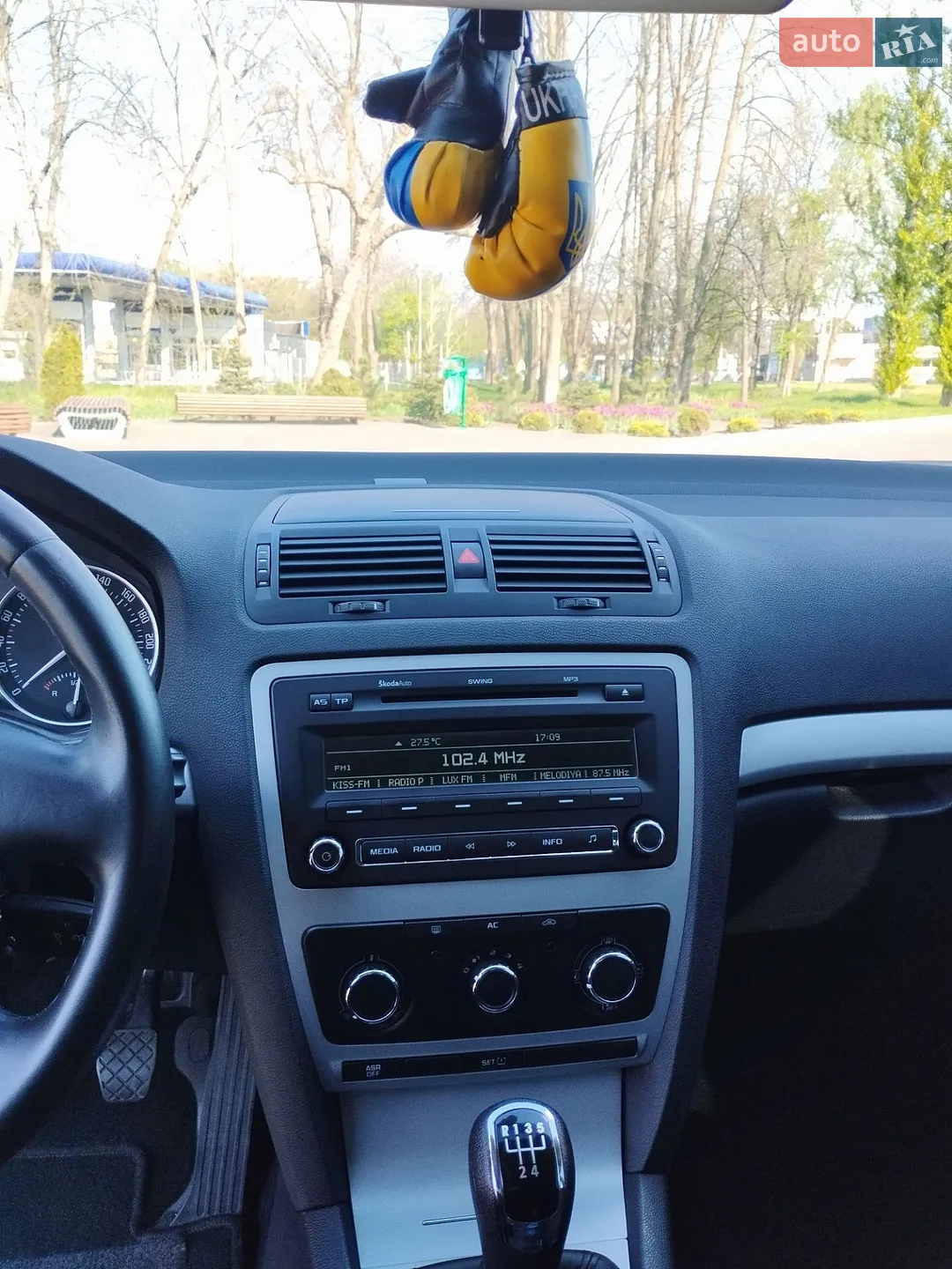 2011 Skoda Octavia - мініатюра 22