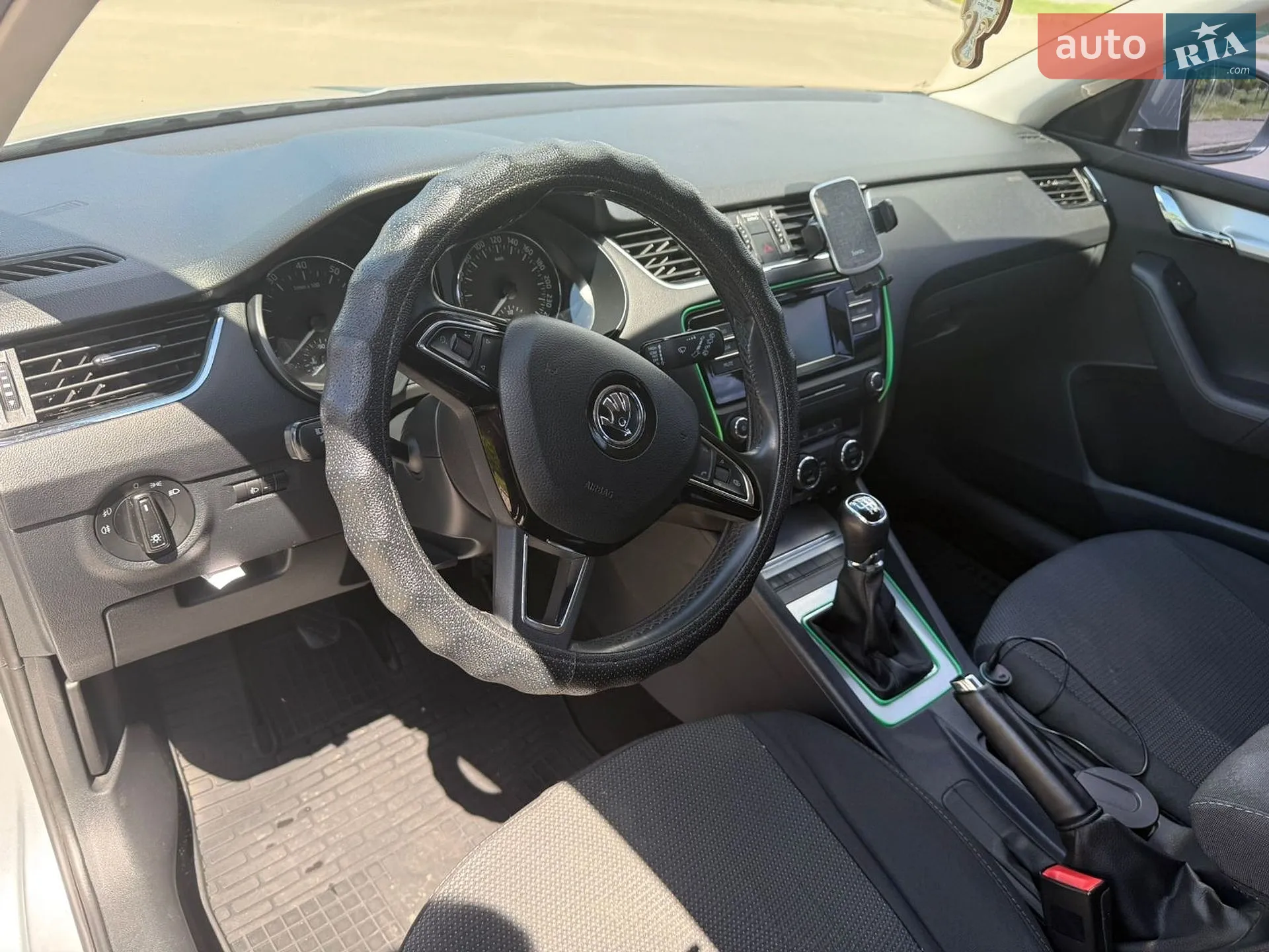 2016 Skoda Octavia - мініатюра 9