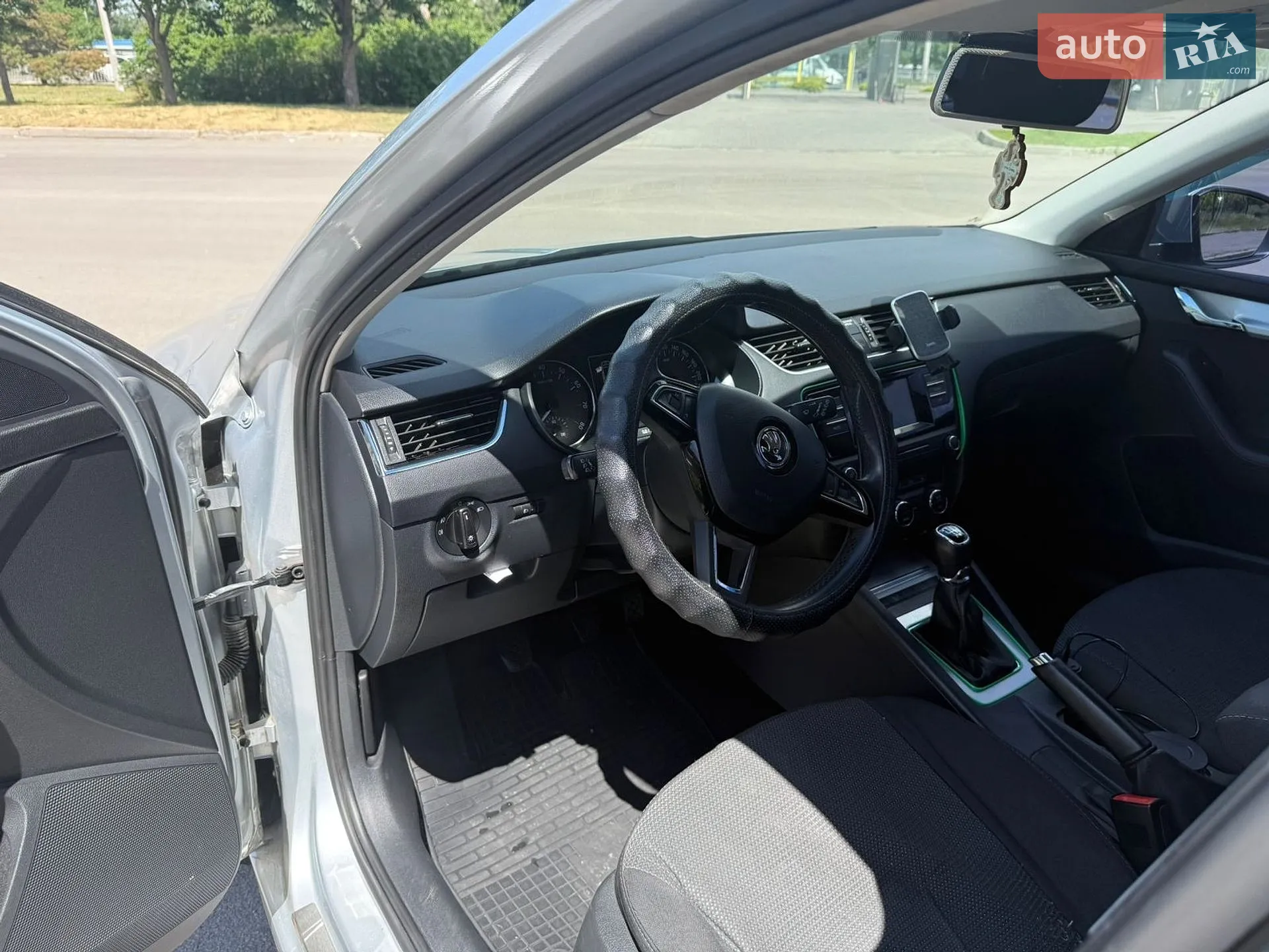 2016 Skoda Octavia - мініатюра 11