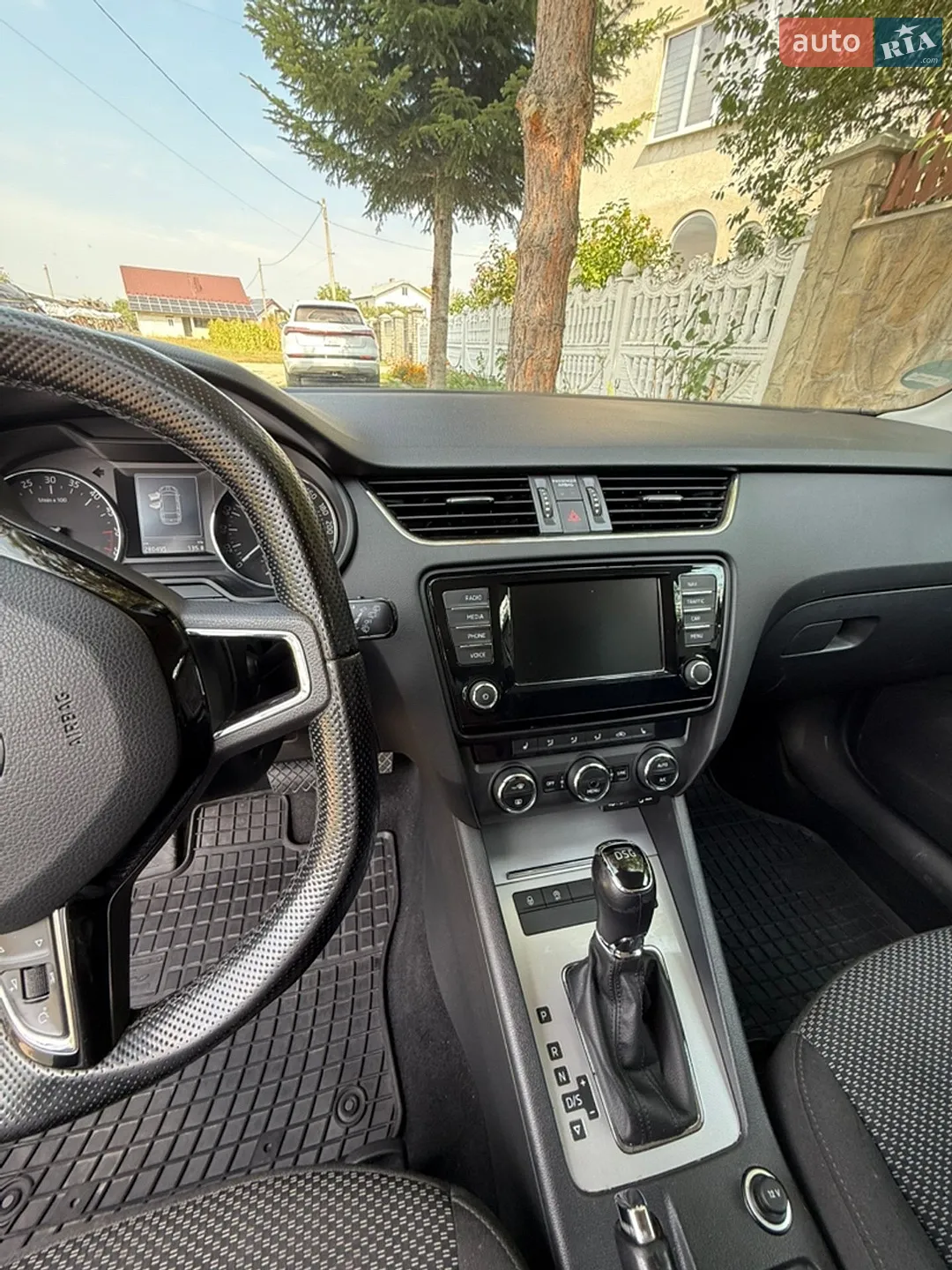 2016 Skoda Octavia - мініатюра 3