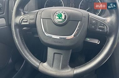 Лифтбек Skoda Octavia 2012 в Кропивницком