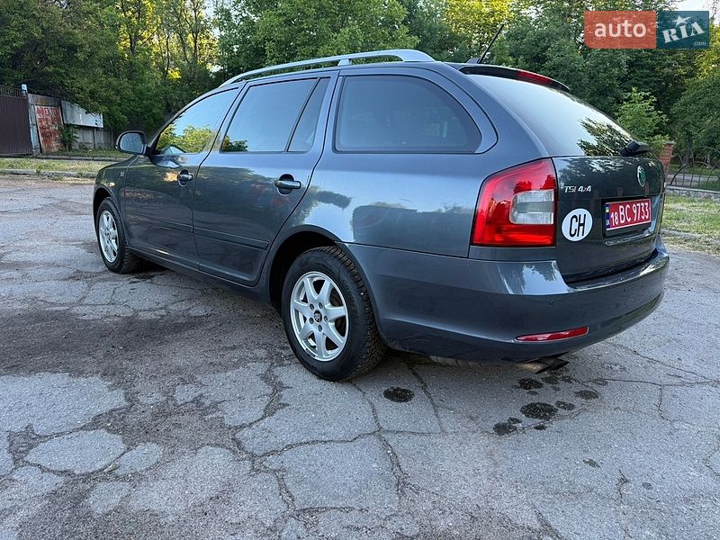 Универсал Skoda Octavia 2011 в Полтаве