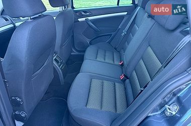 Универсал Skoda Octavia 2011 в Полтаве