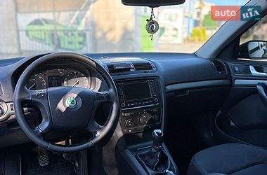 Универсал Skoda Octavia 2006 в Хусте