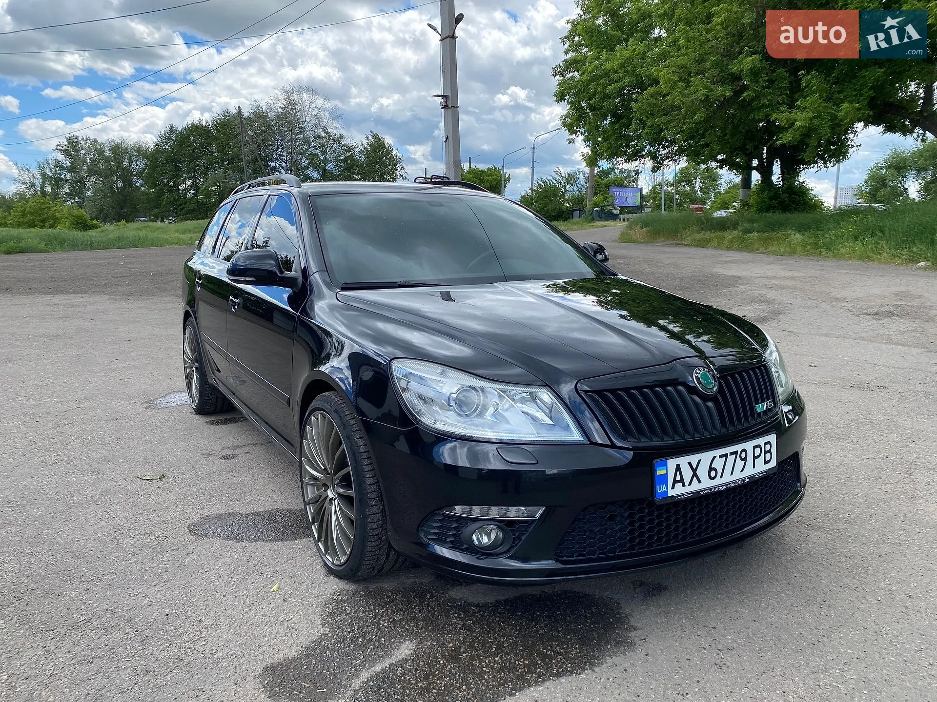 2011 Skoda Octavia - мініатюра 2