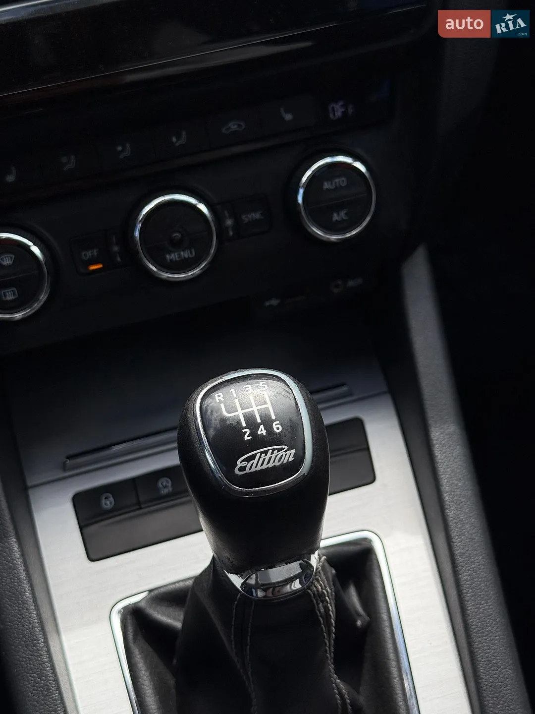 2015 Skoda Octavia - мініатюра 21