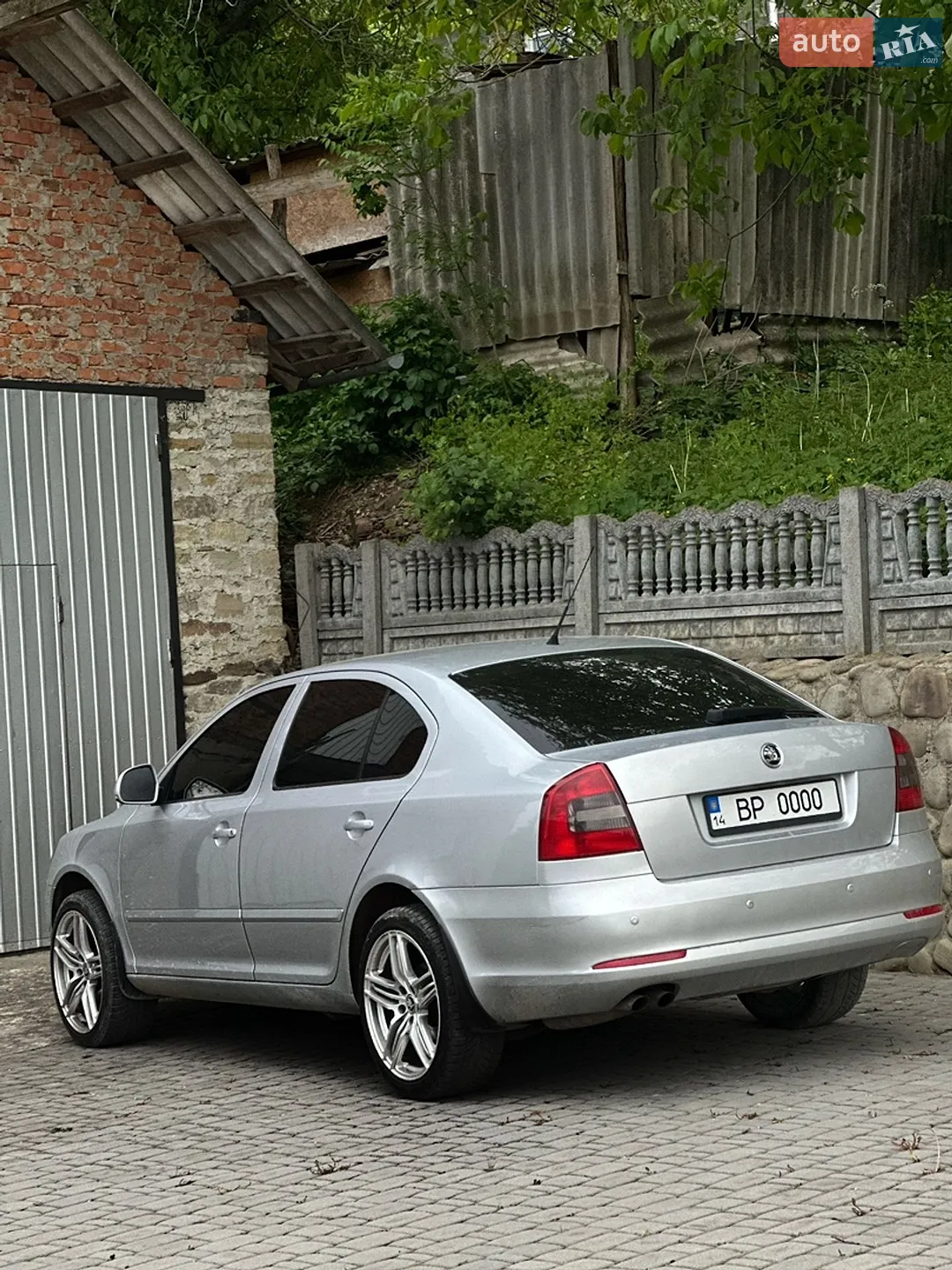 2010 Skoda Octavia - мініатюра 9